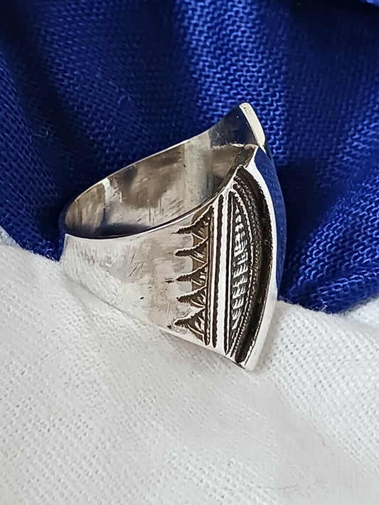 Bague touareg en argent massif
