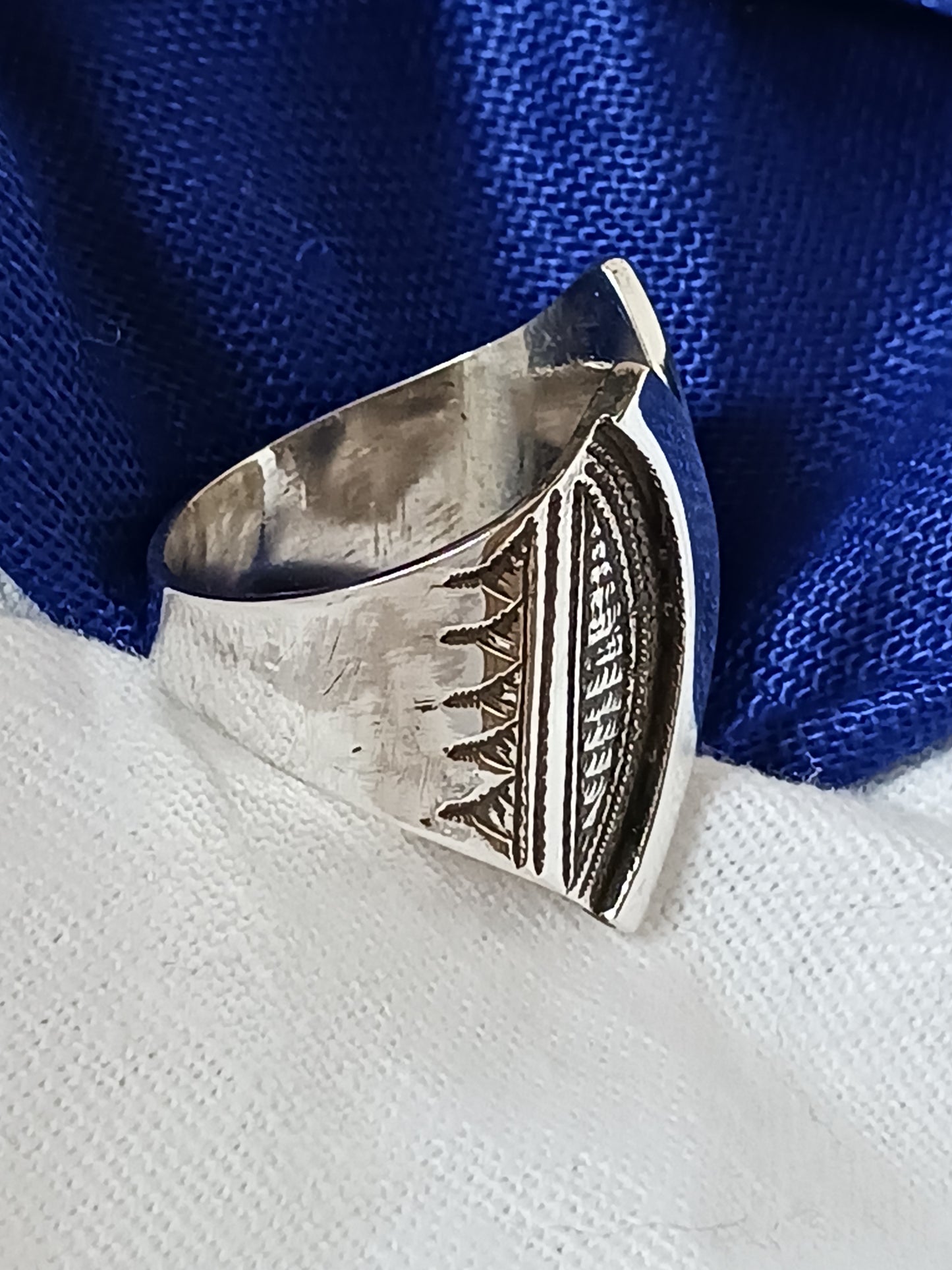 Bague touareg en argent massif