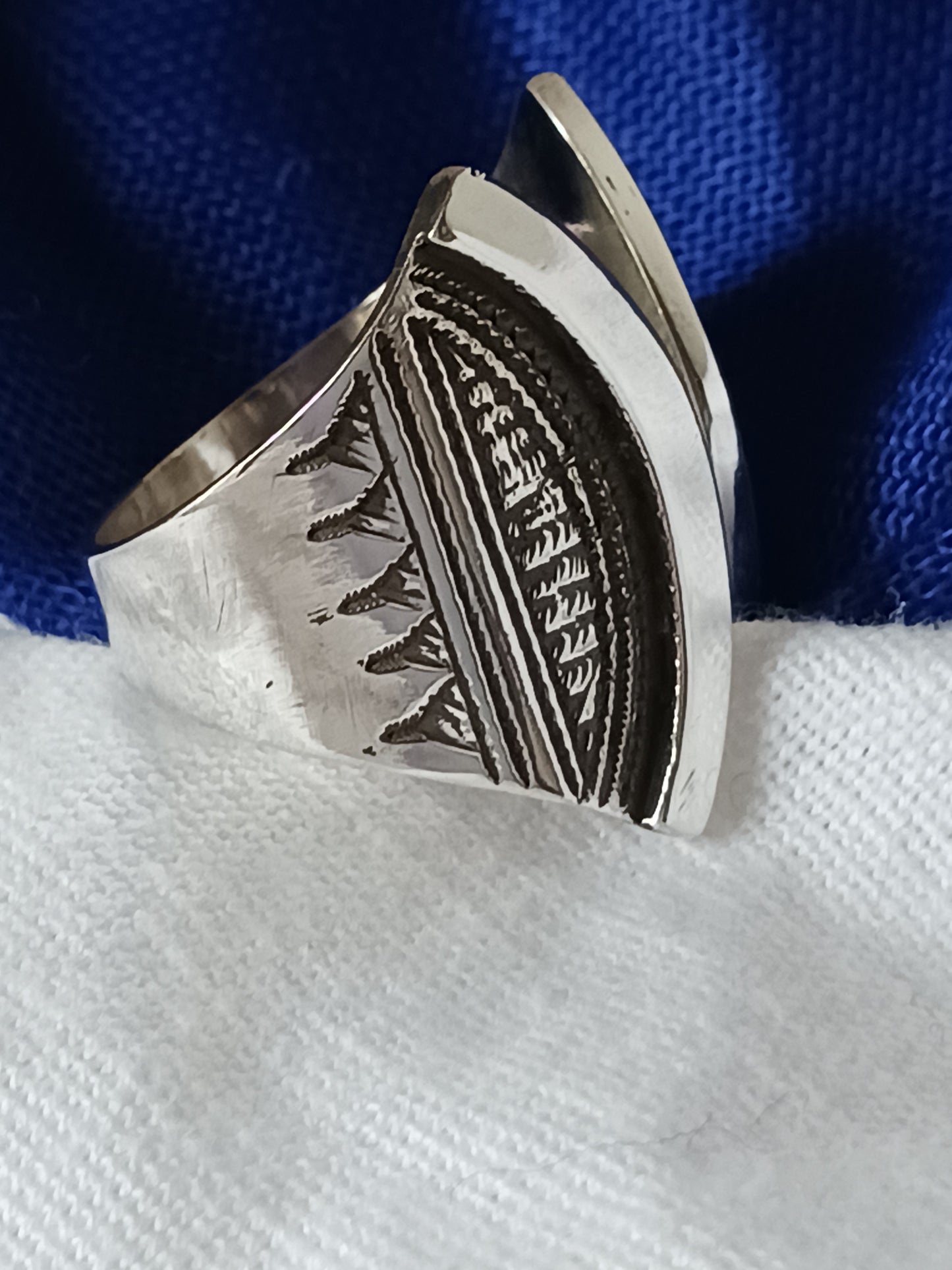 Bague touareg en argent massif