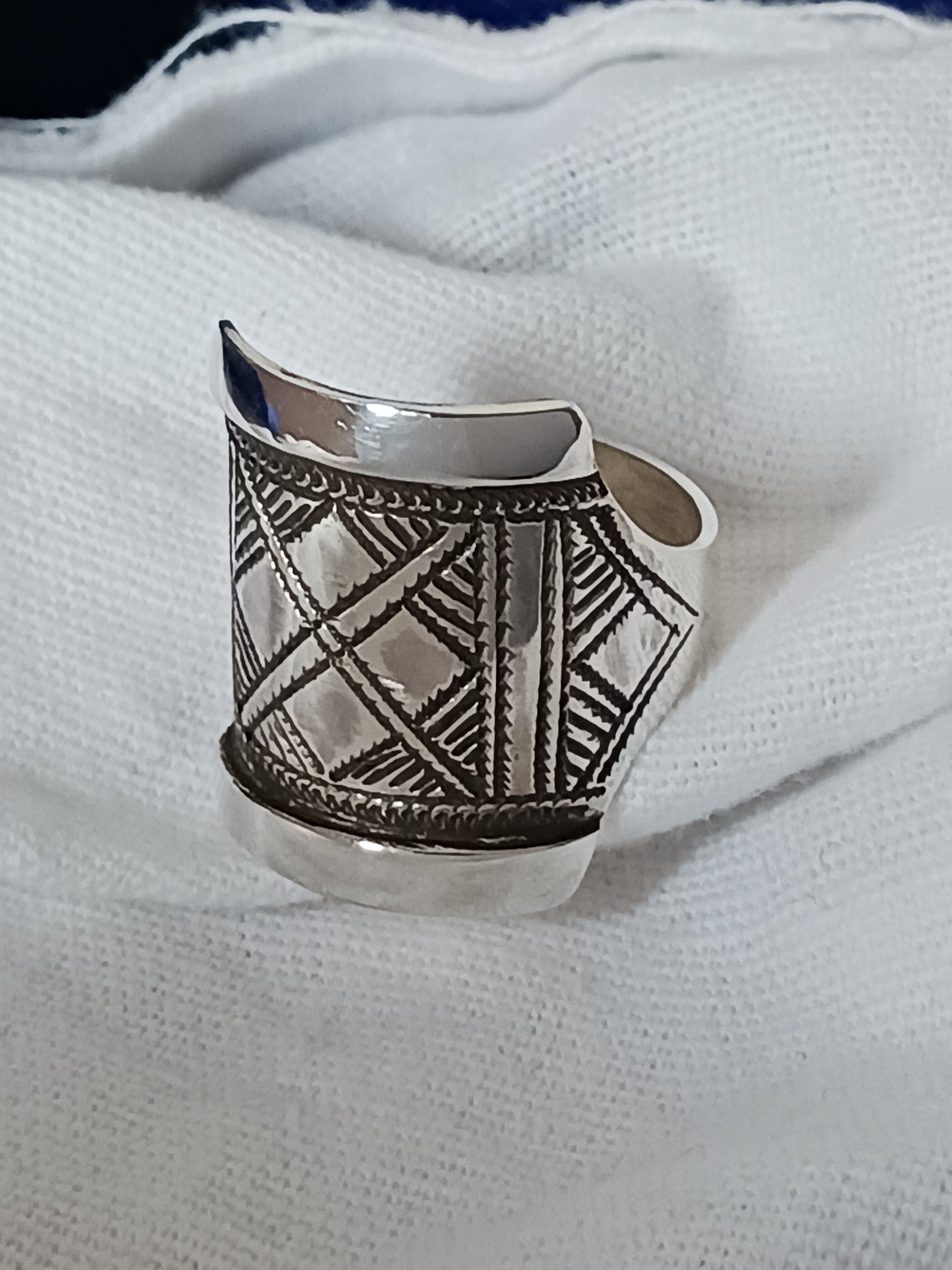 Bague touareg en argent massif