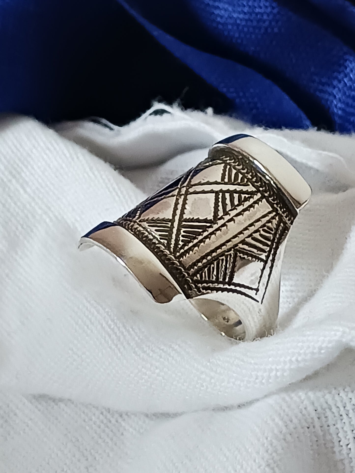 Bague touareg en argent massif