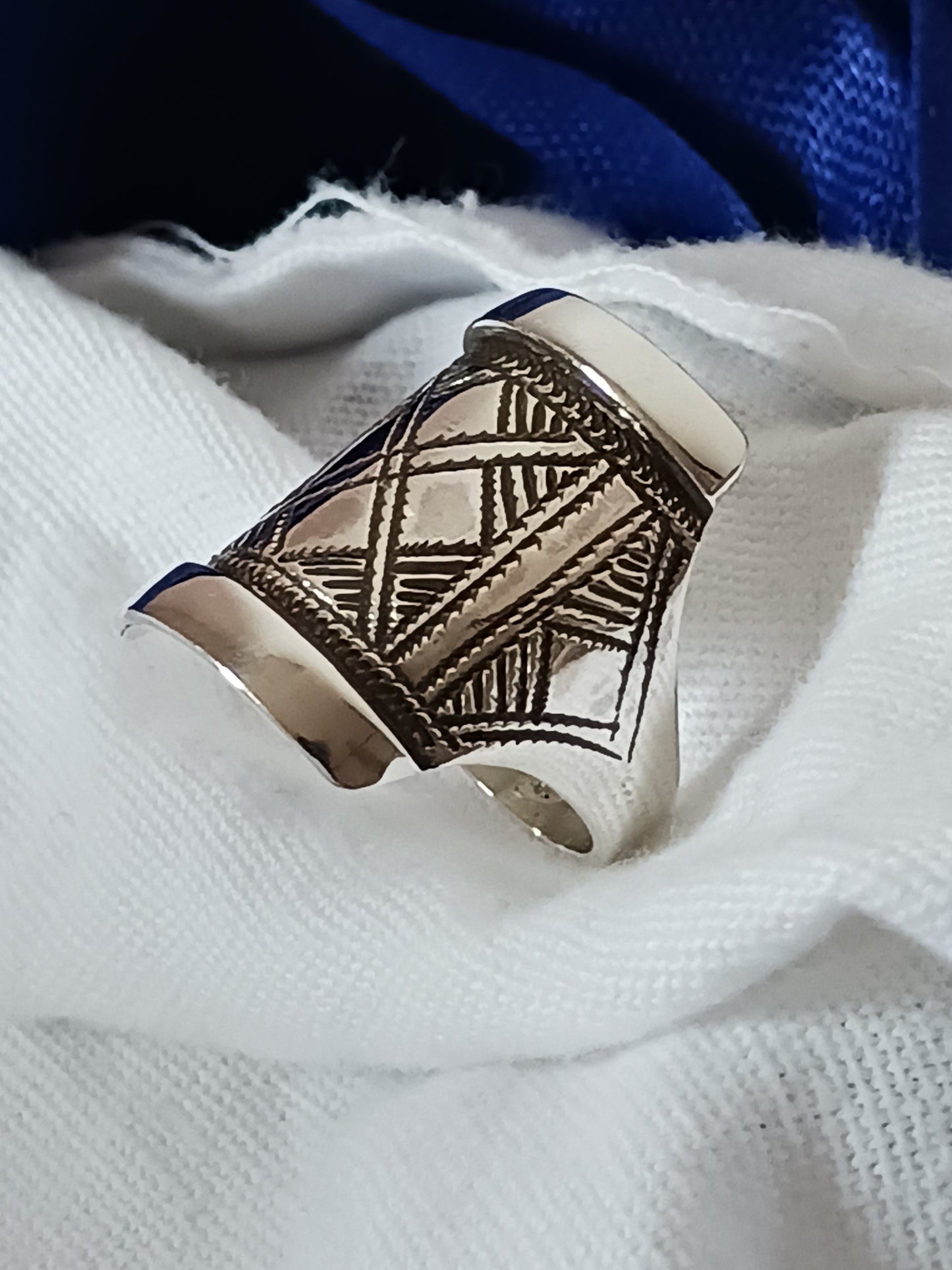 Bague touareg en argent massif