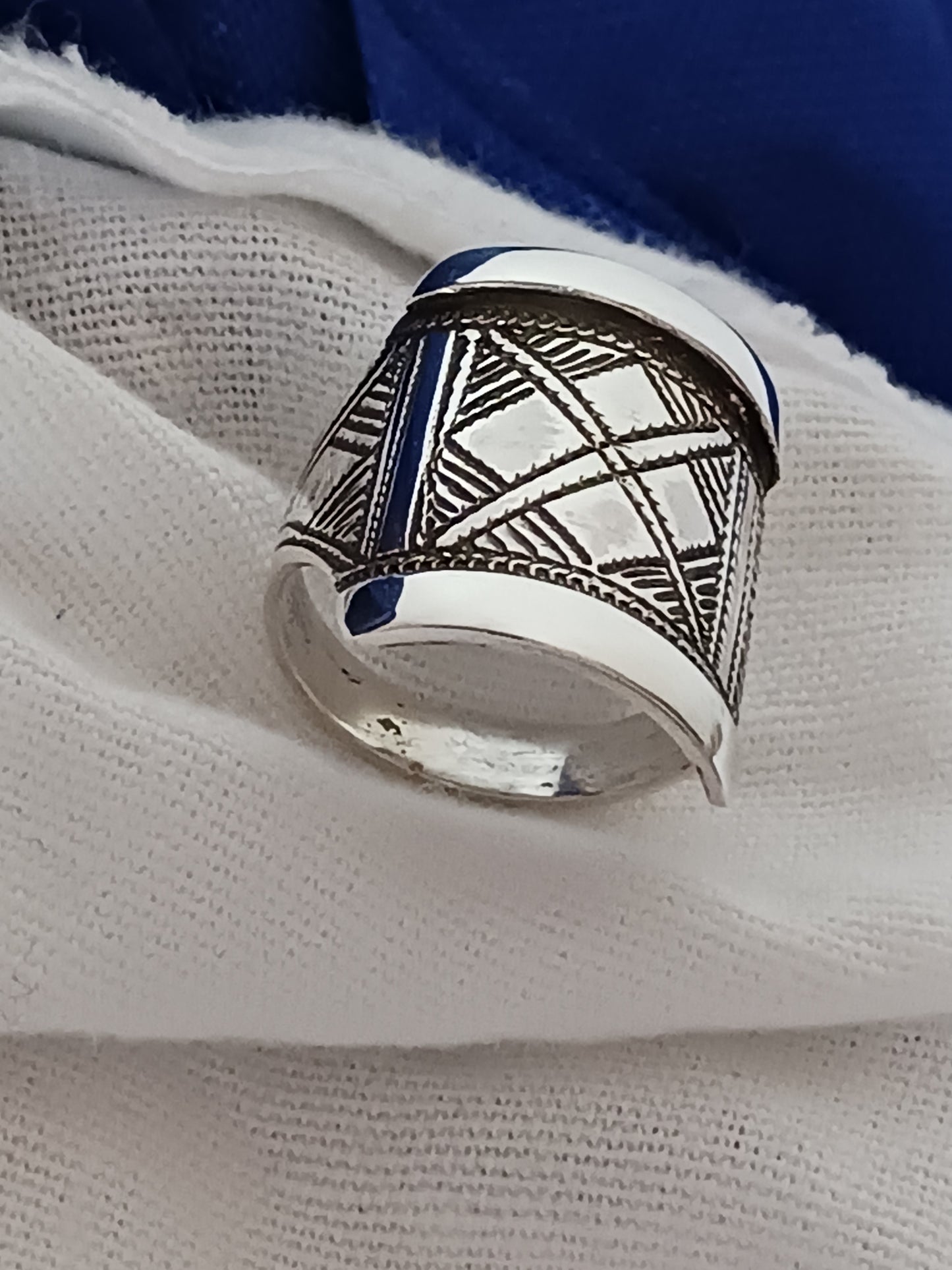 Bague touareg en argent massif