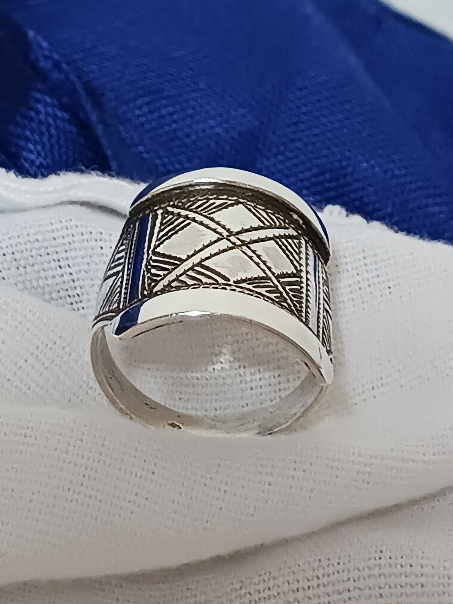 Bague touareg en argent massif