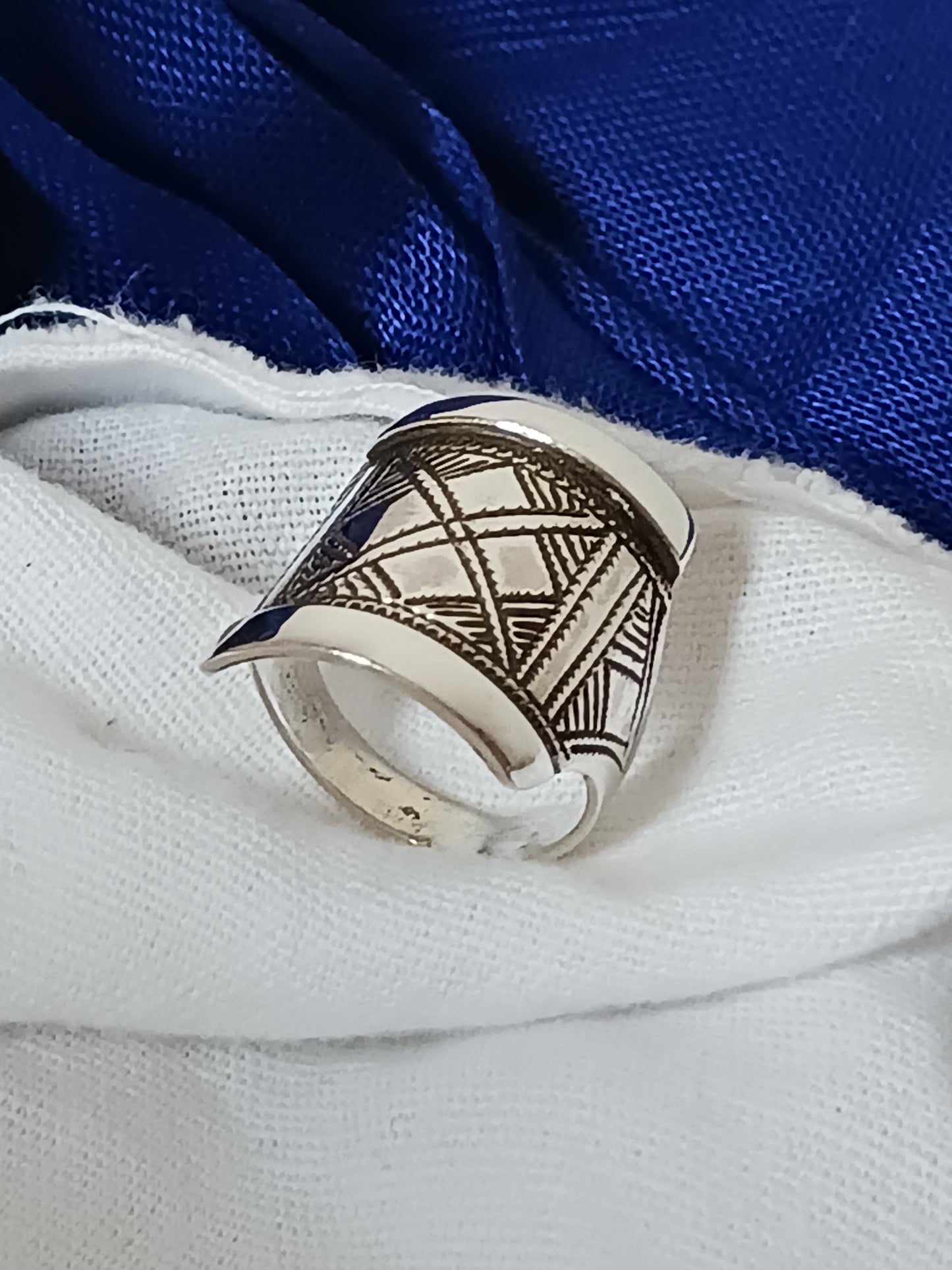 Bague touareg en argent massif