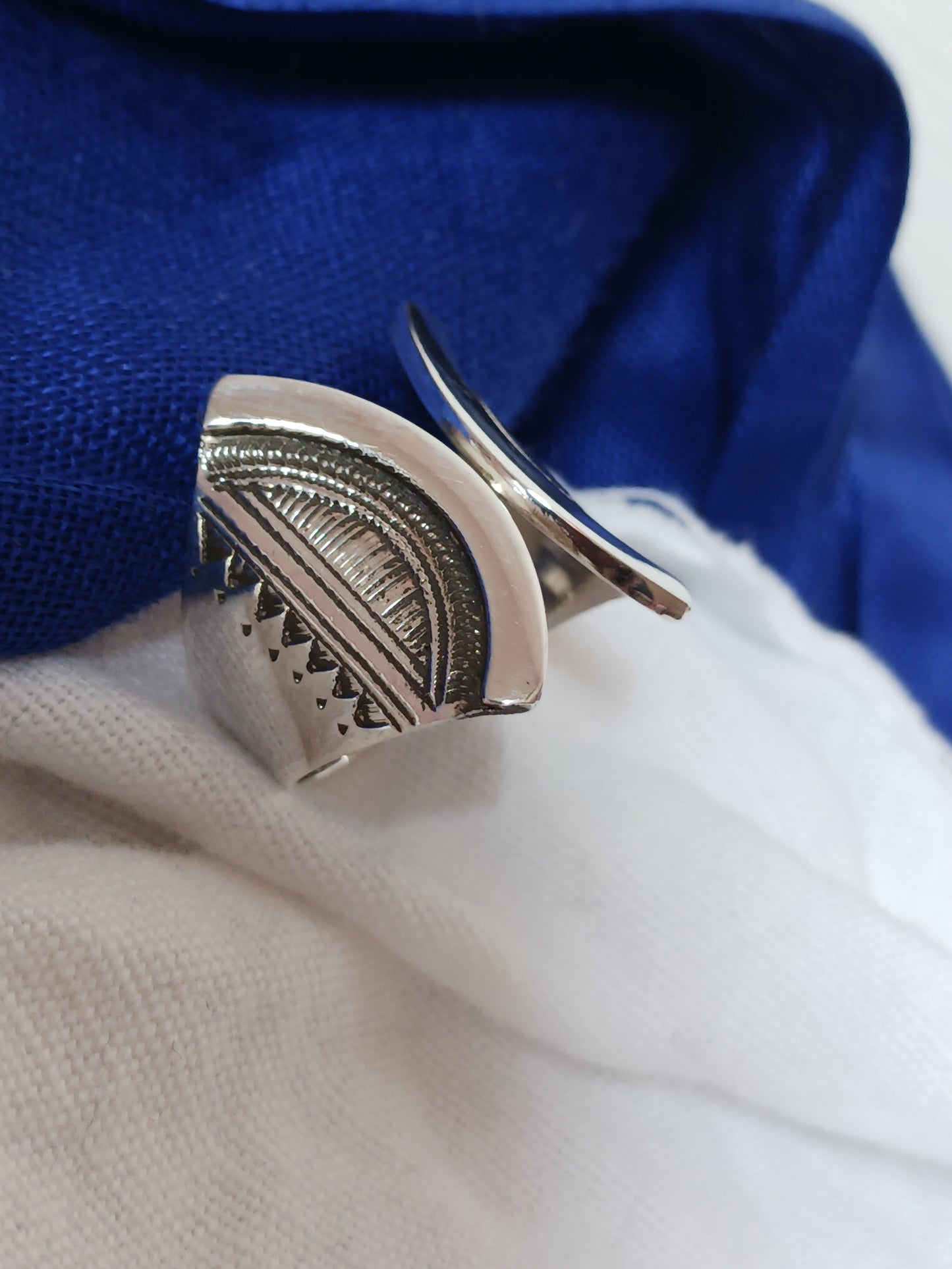 Bague touareg en argent massif