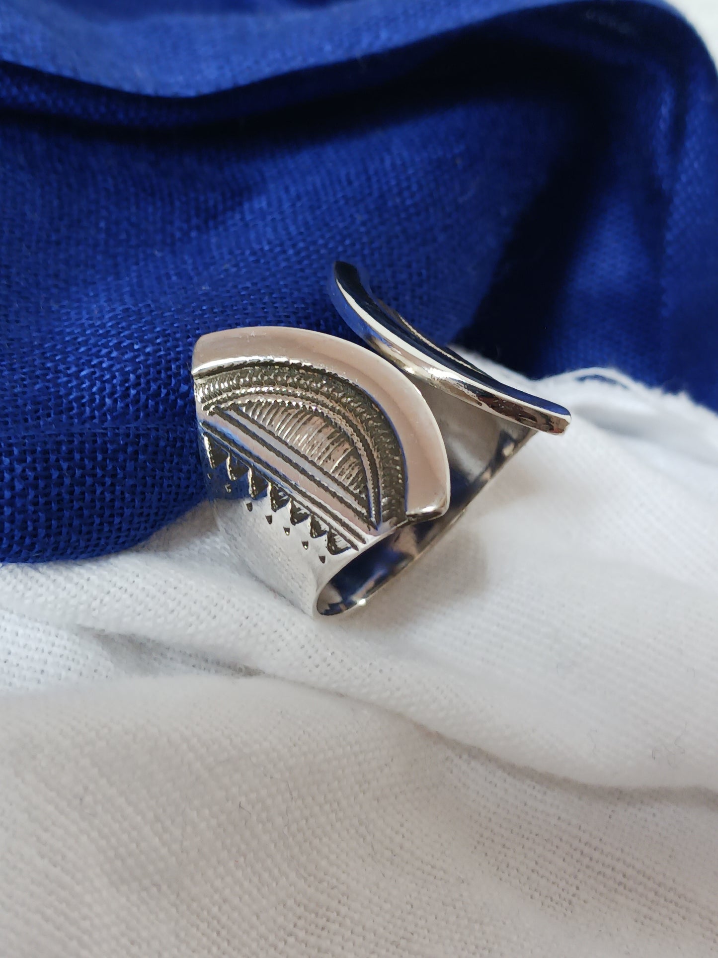 Bague touareg en argent massif
