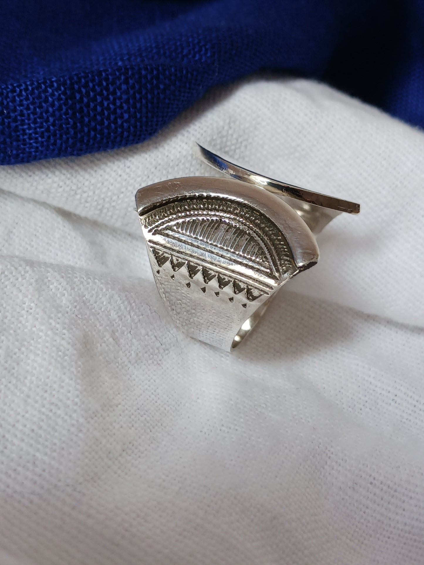 Bague touareg en argent massif