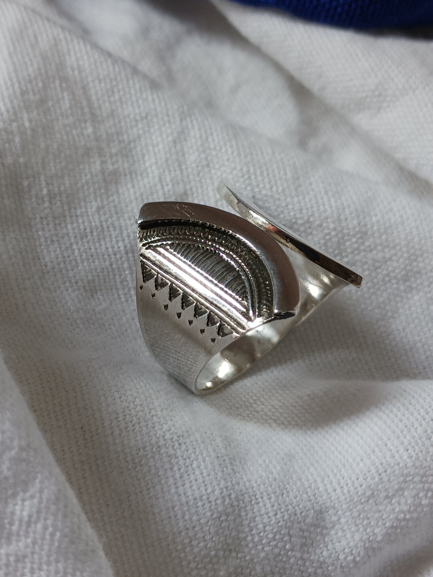 Bague touareg en argent massif