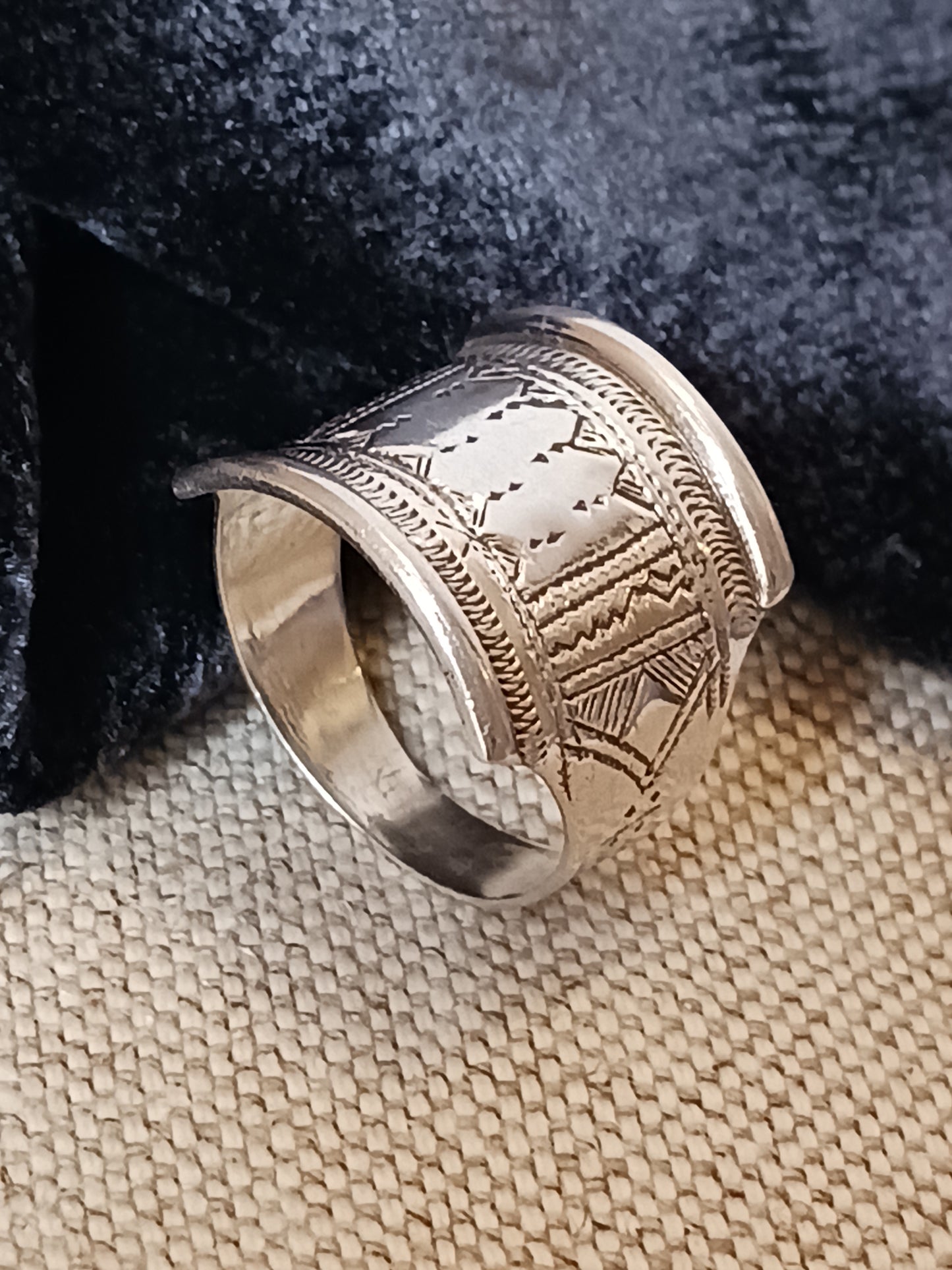 Bague touareg en argent massif