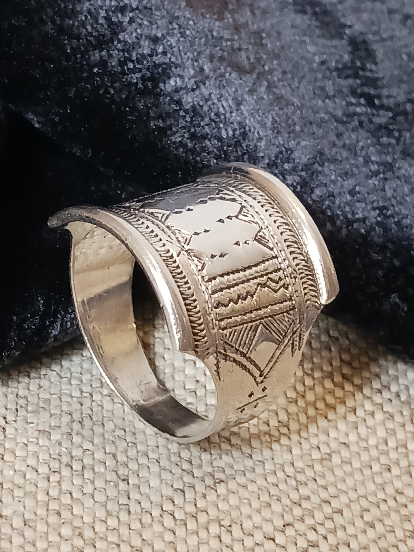 Bague touareg en argent massif