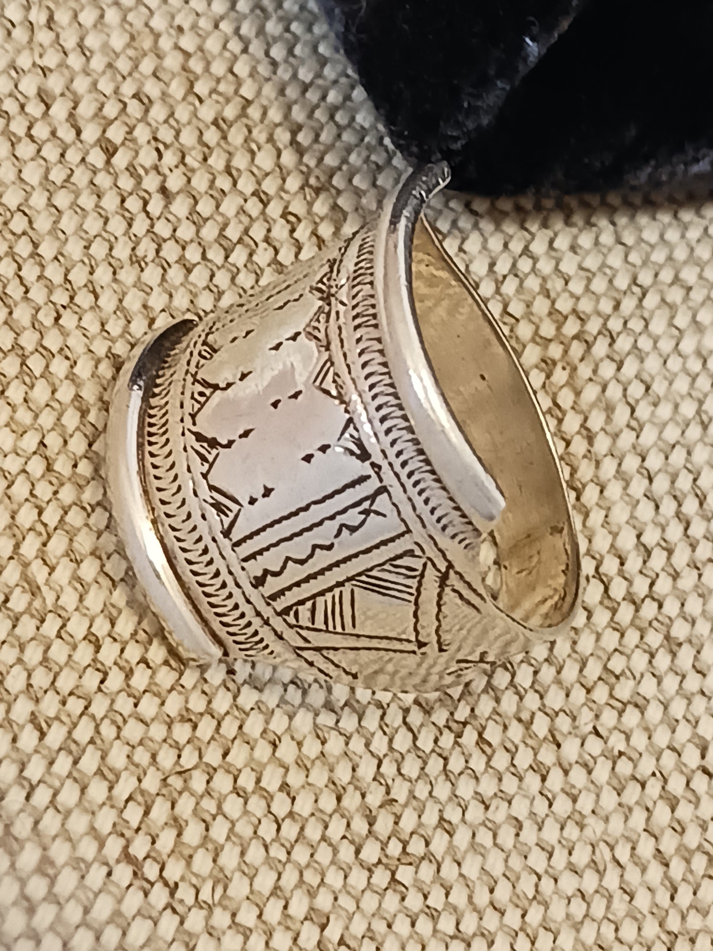 Bague touareg en argent massif
