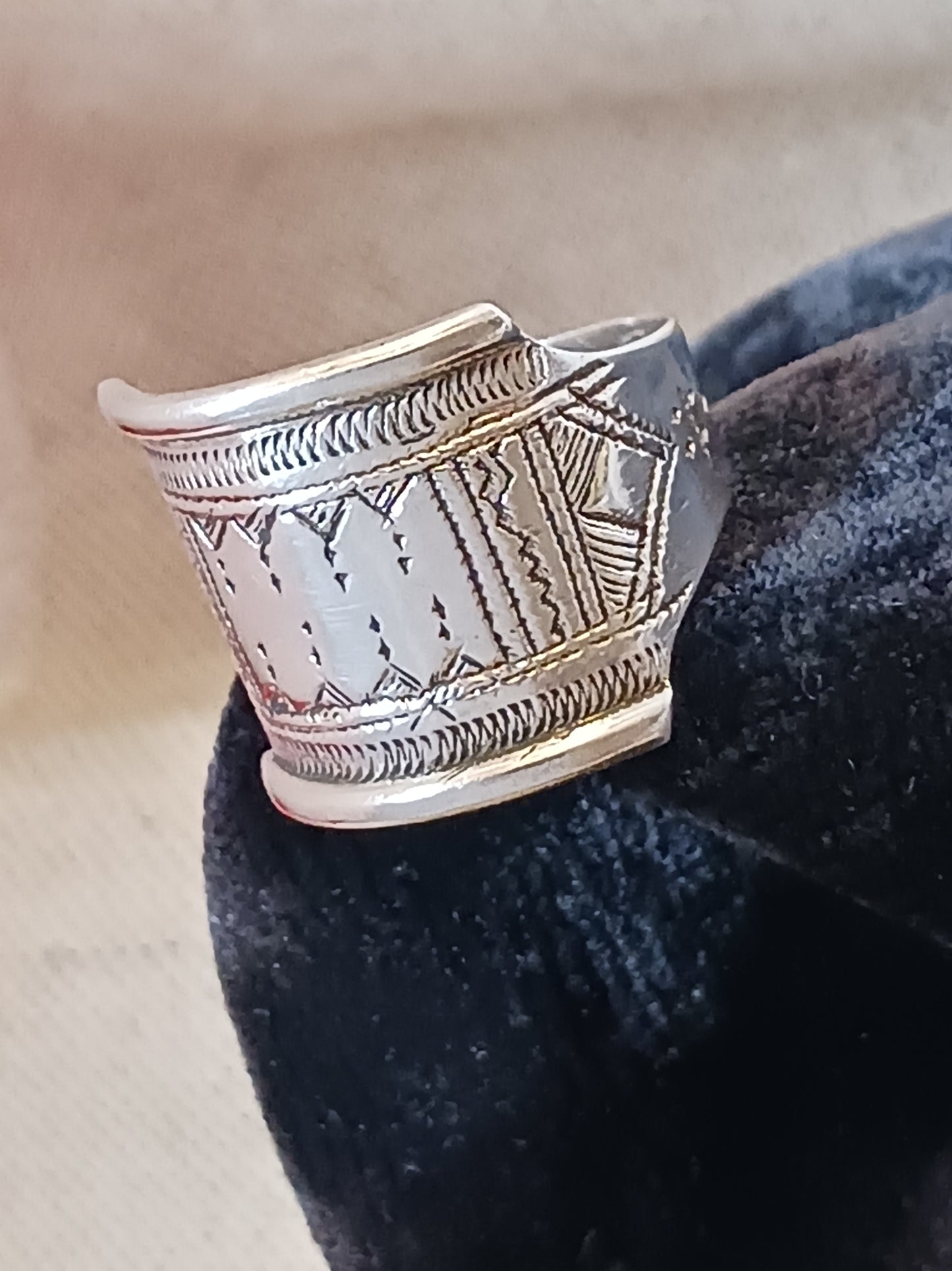 Bague touareg en argent massif