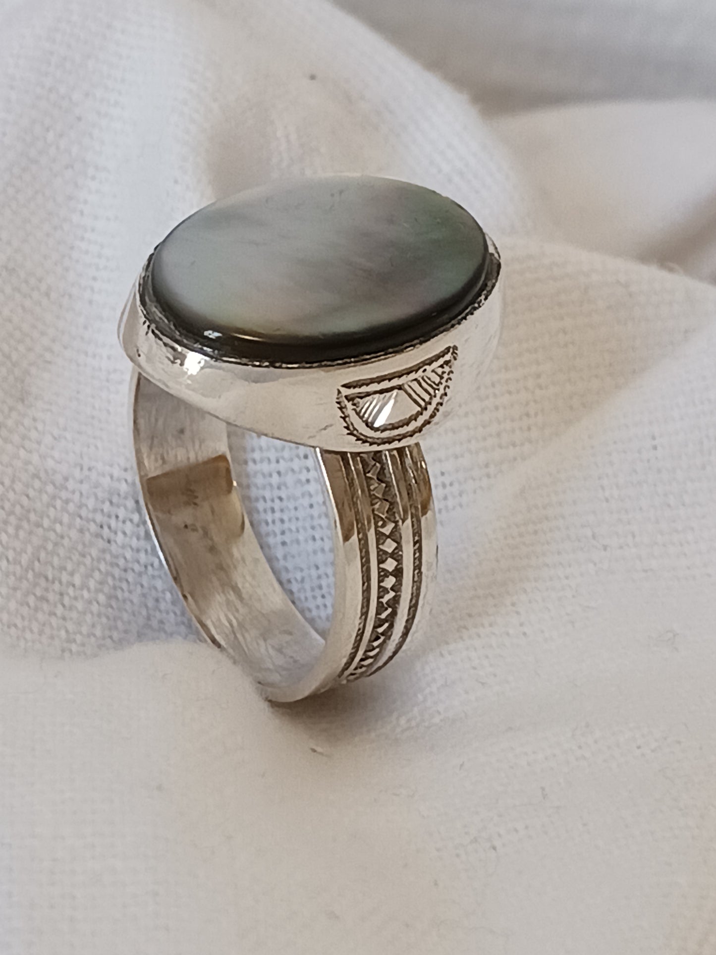 Bague touareg en argent massif