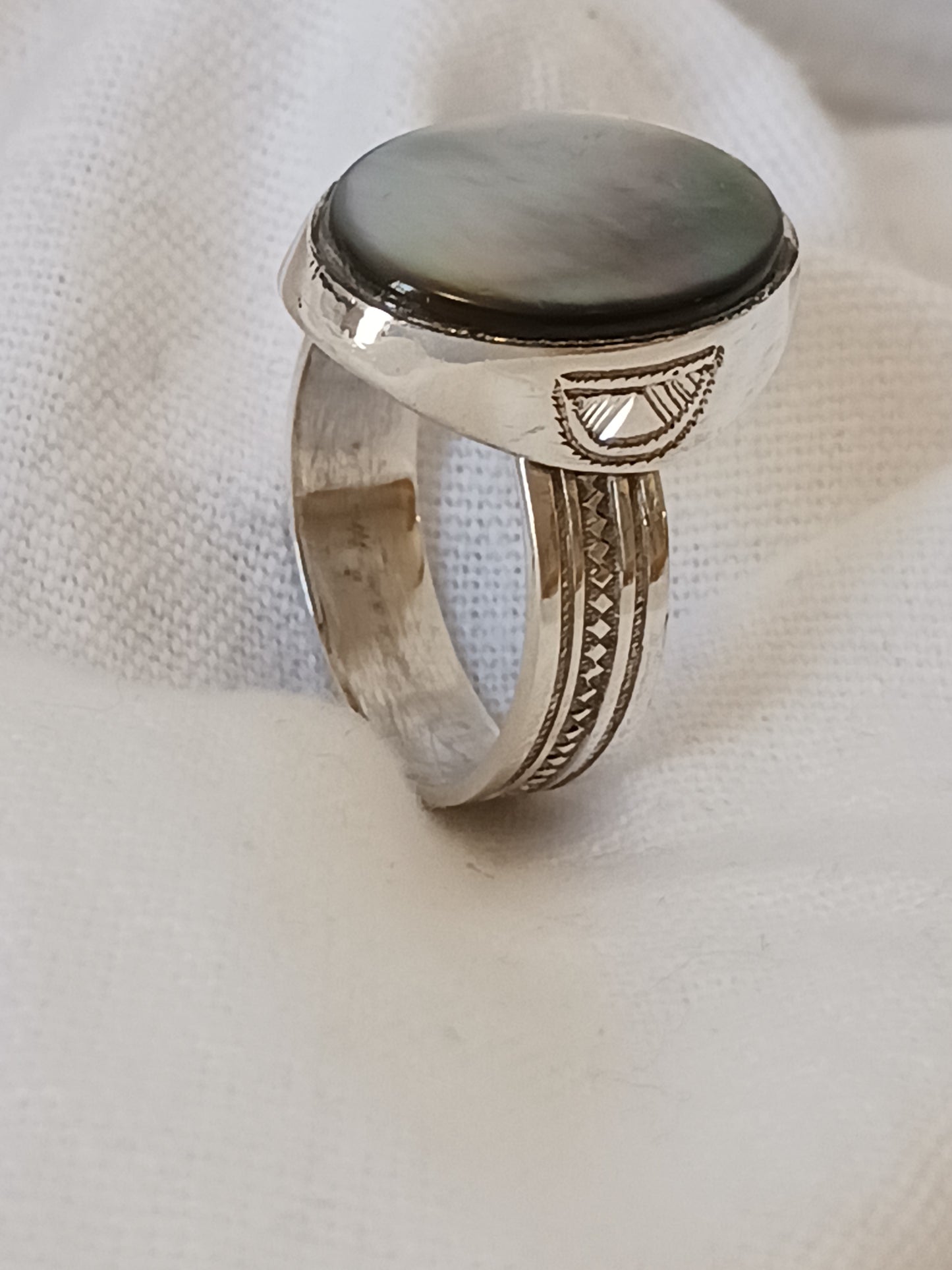 Bague touareg en argent massif