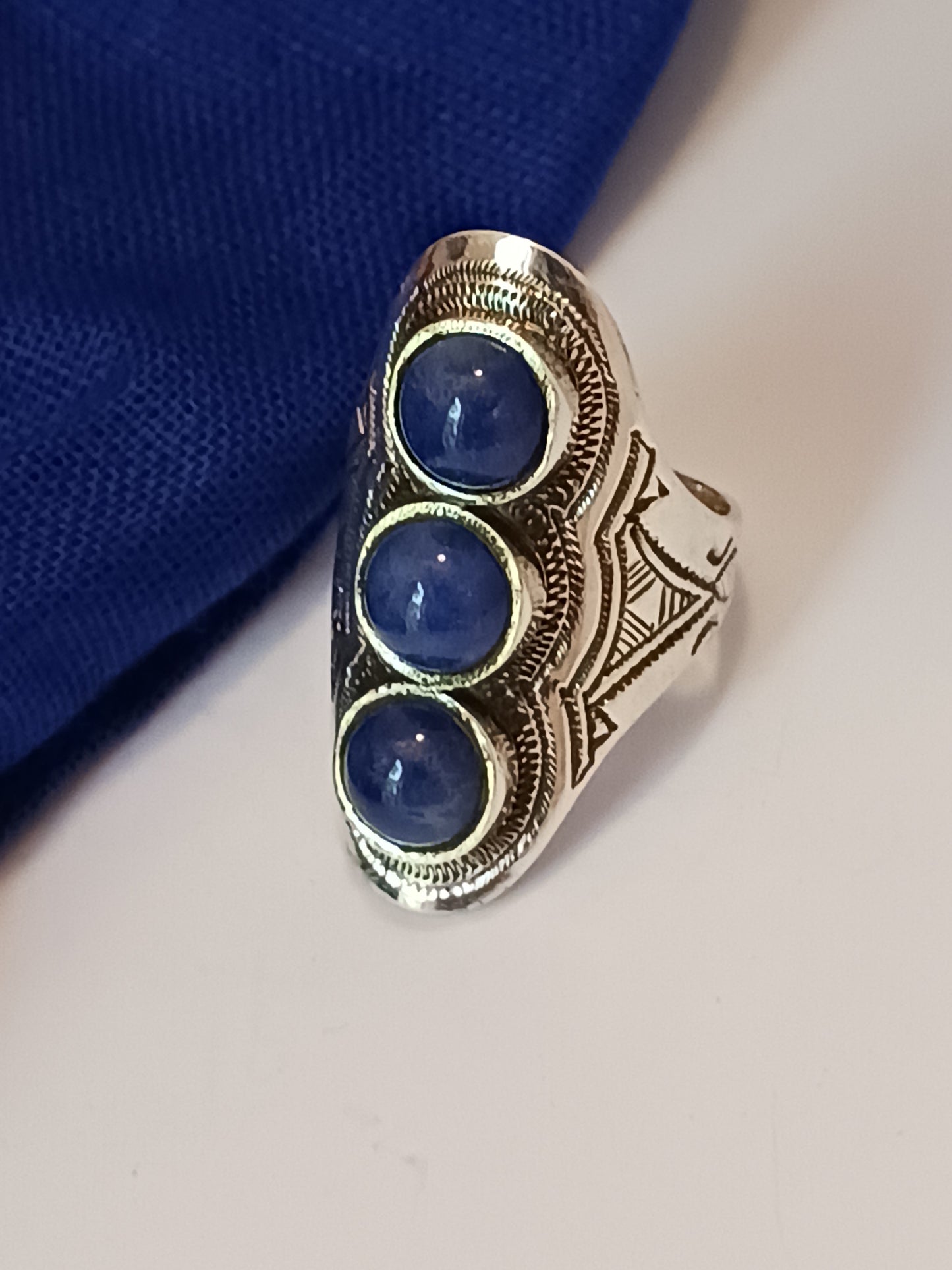 Bague touareg en argent massif