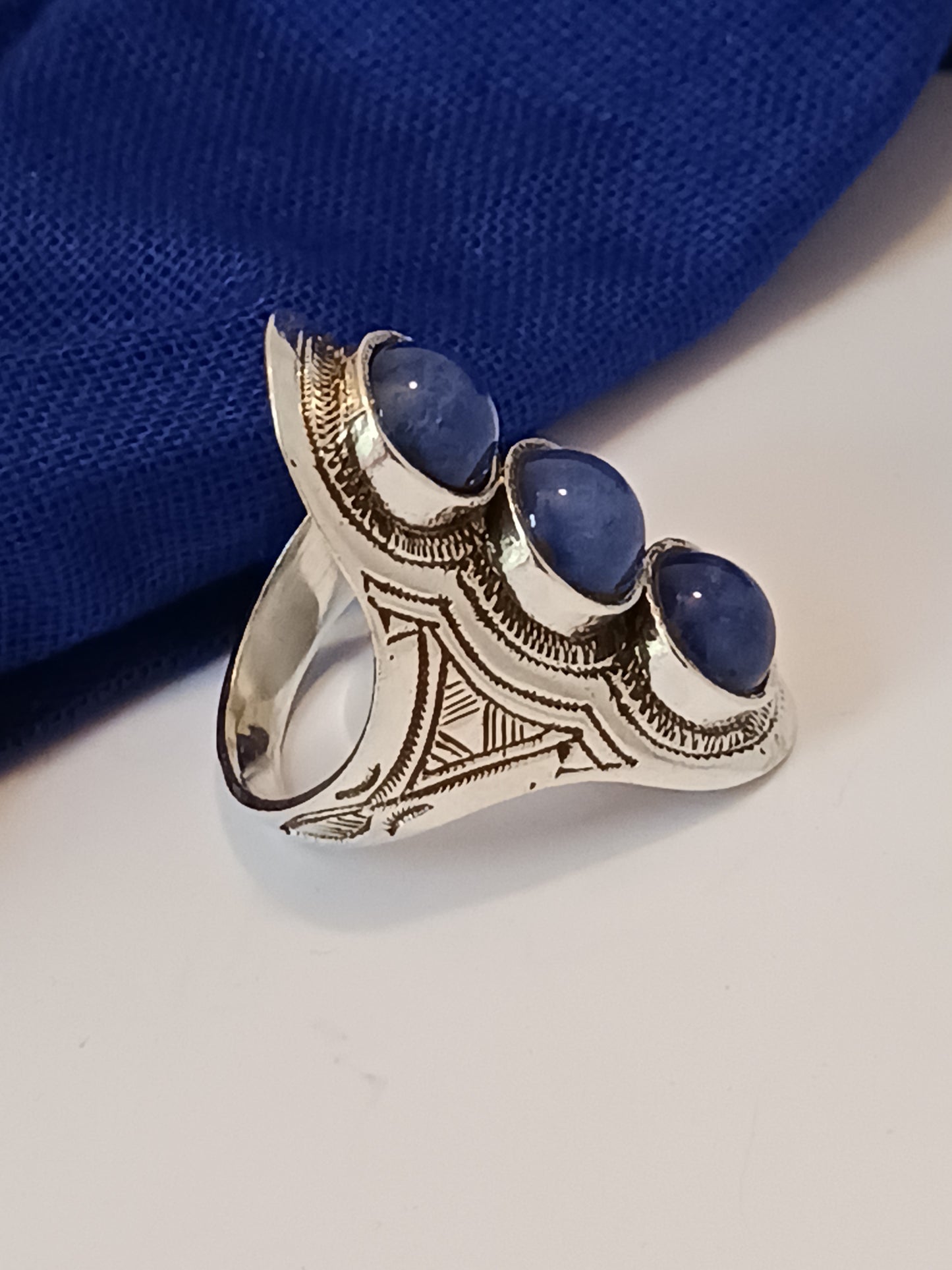 Bague touareg en argent massif