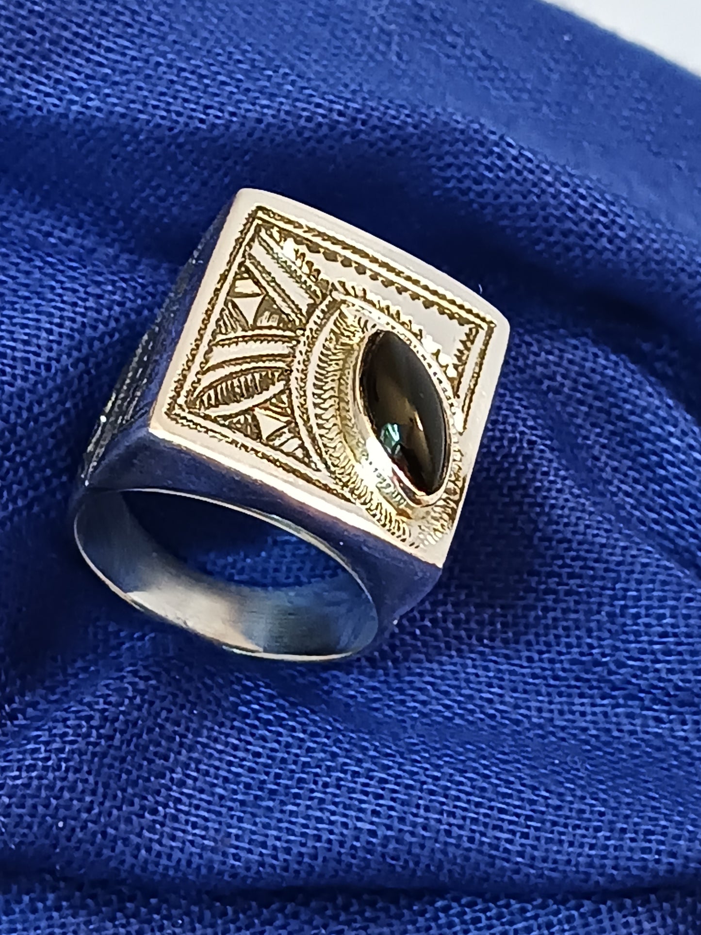 Bague touareg en argent massif
