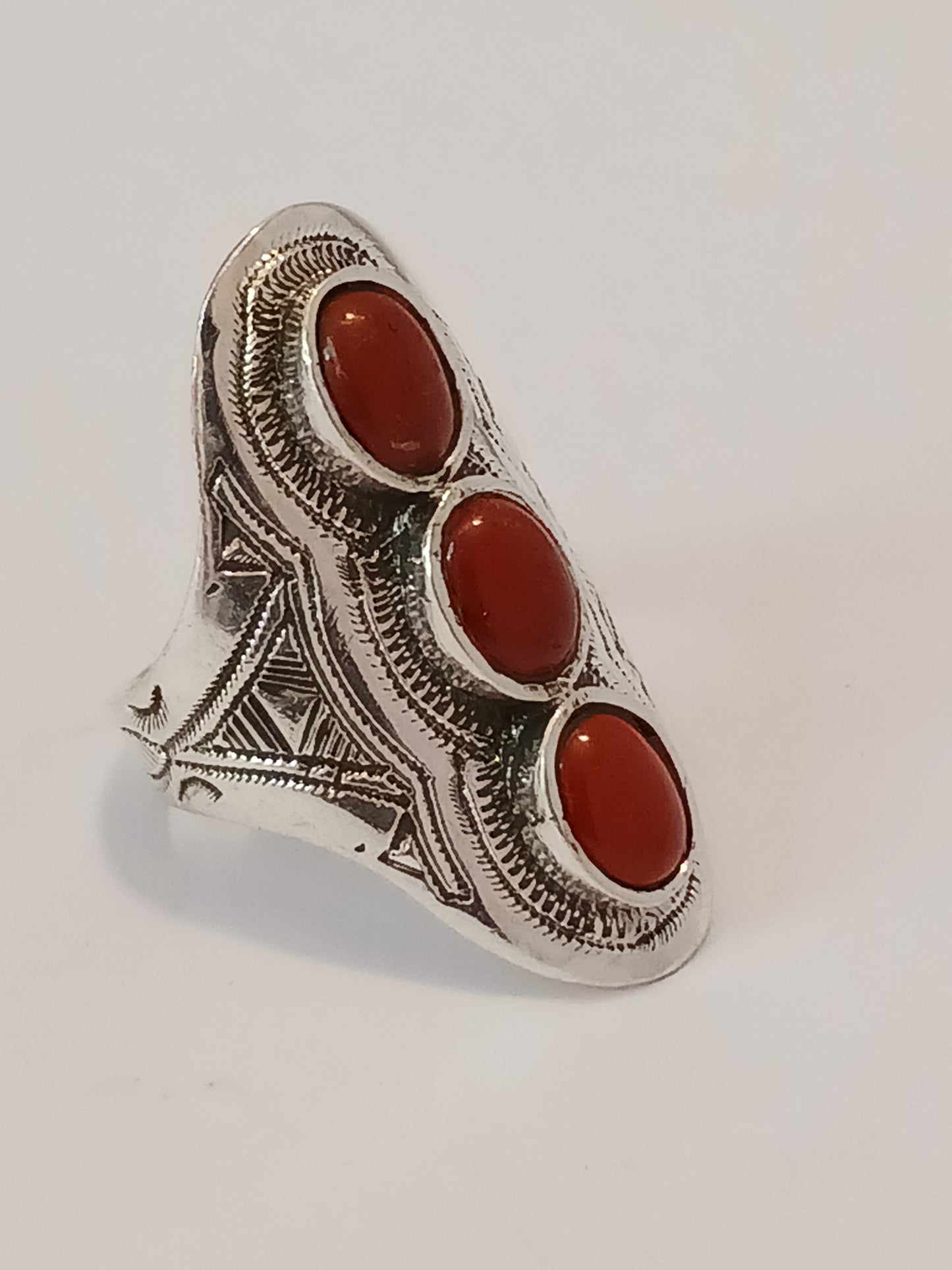 Bague touareg en argent massif