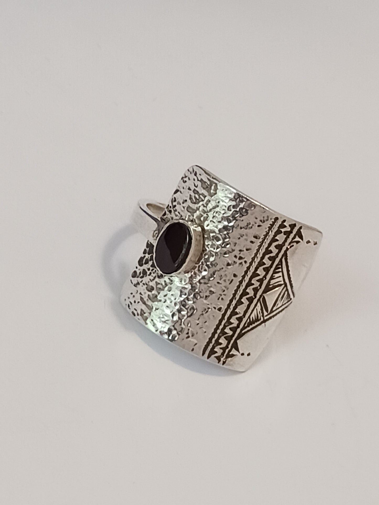 Bague touareg en argent massif