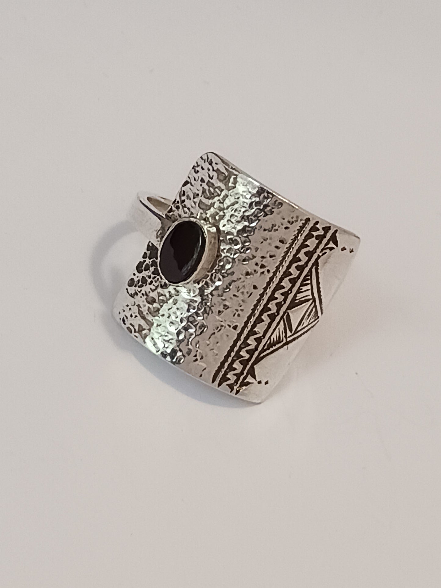 Bague touareg en argent massif