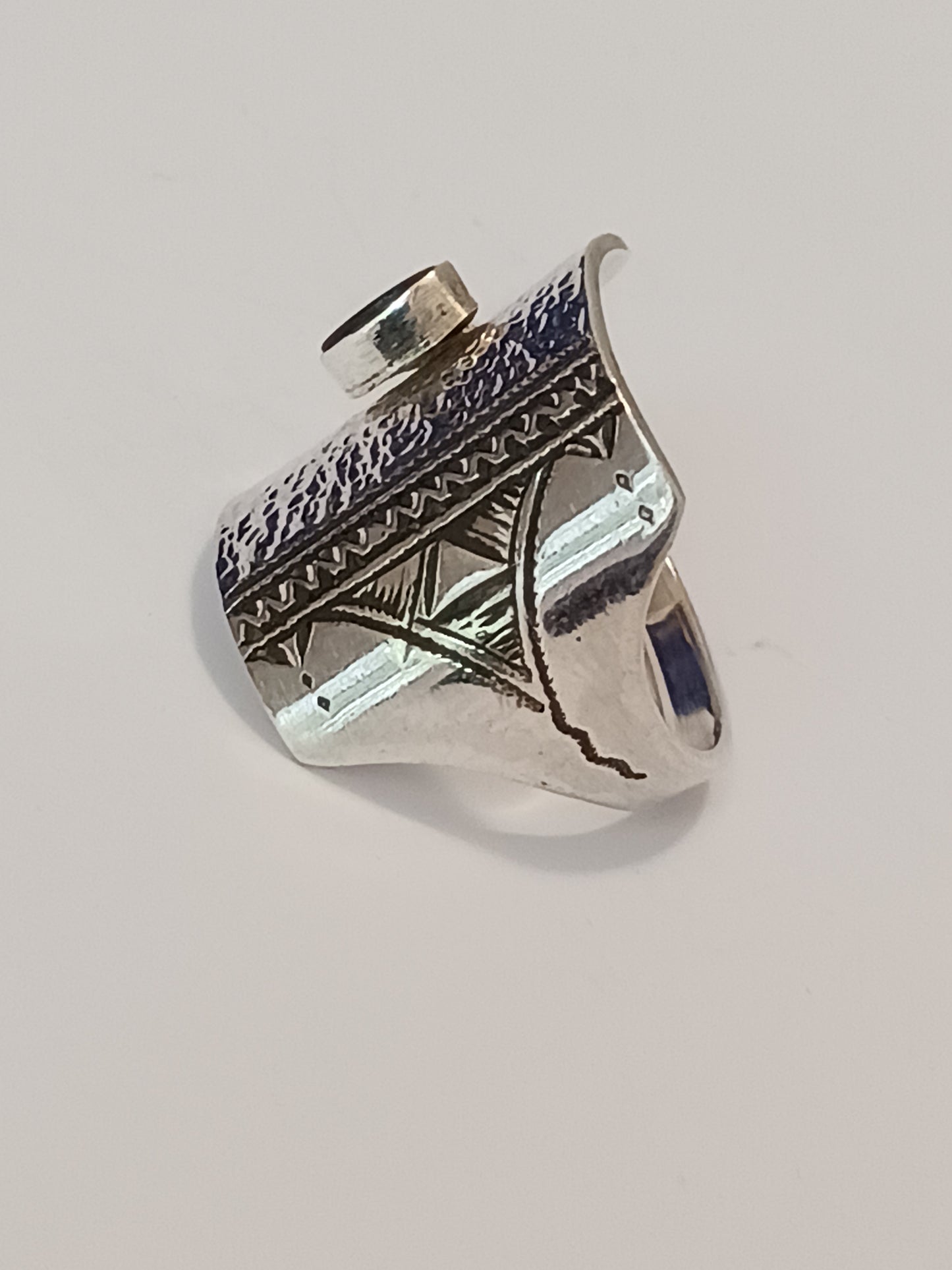 Bague touareg en argent massif