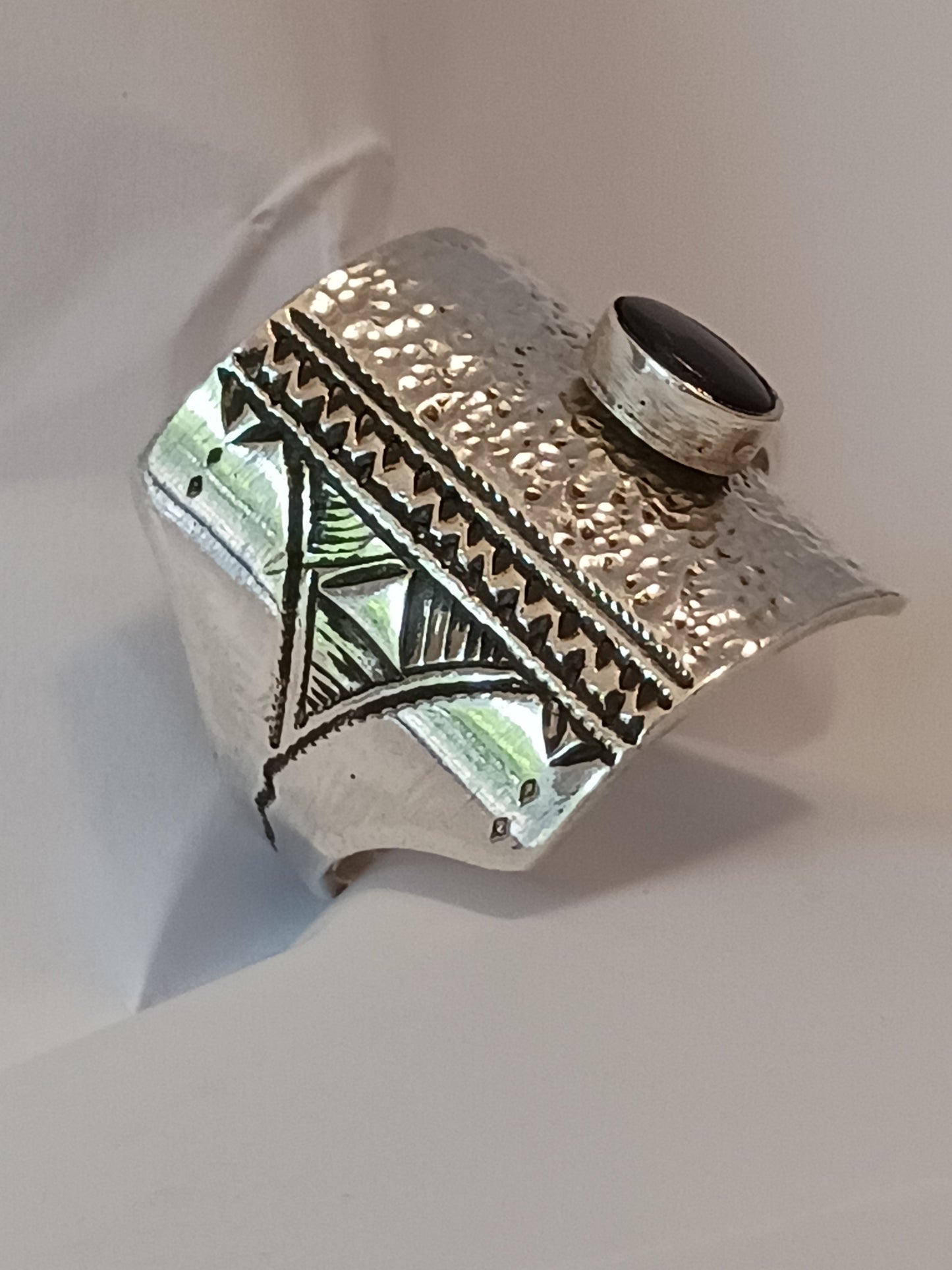 Bague touareg en argent massif