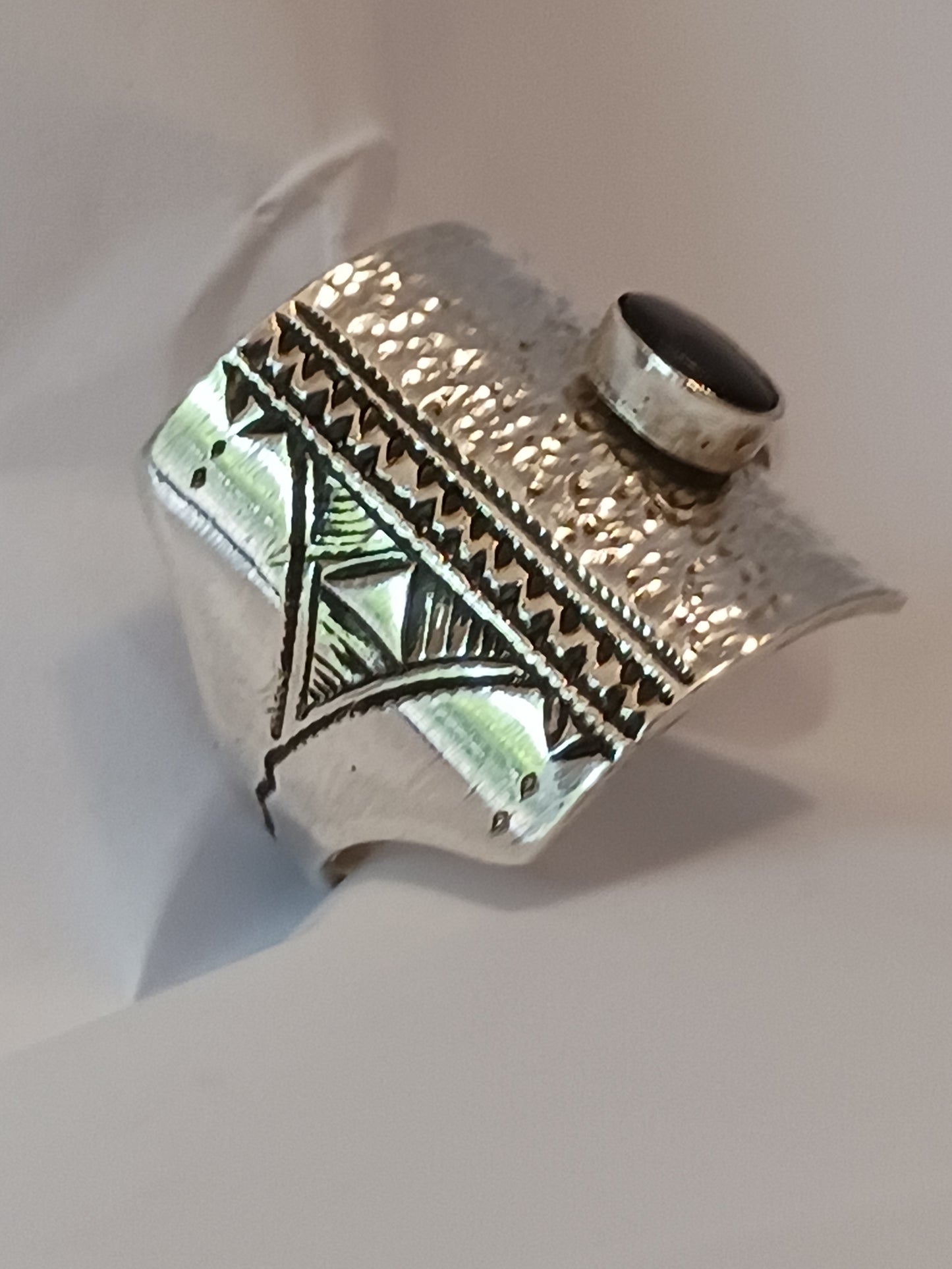 Bague touareg en argent massif