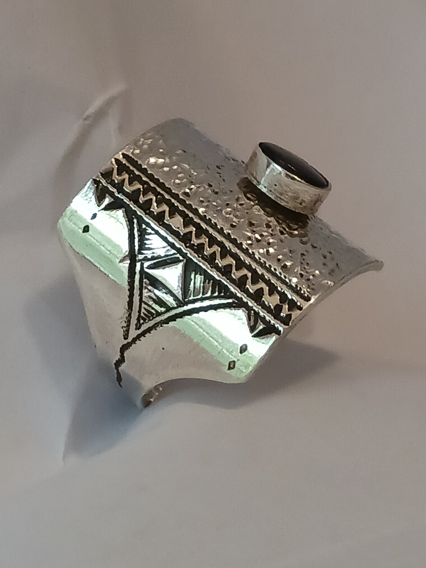 Bague touareg en argent massif