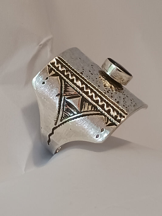 Bague touareg en argent massif
