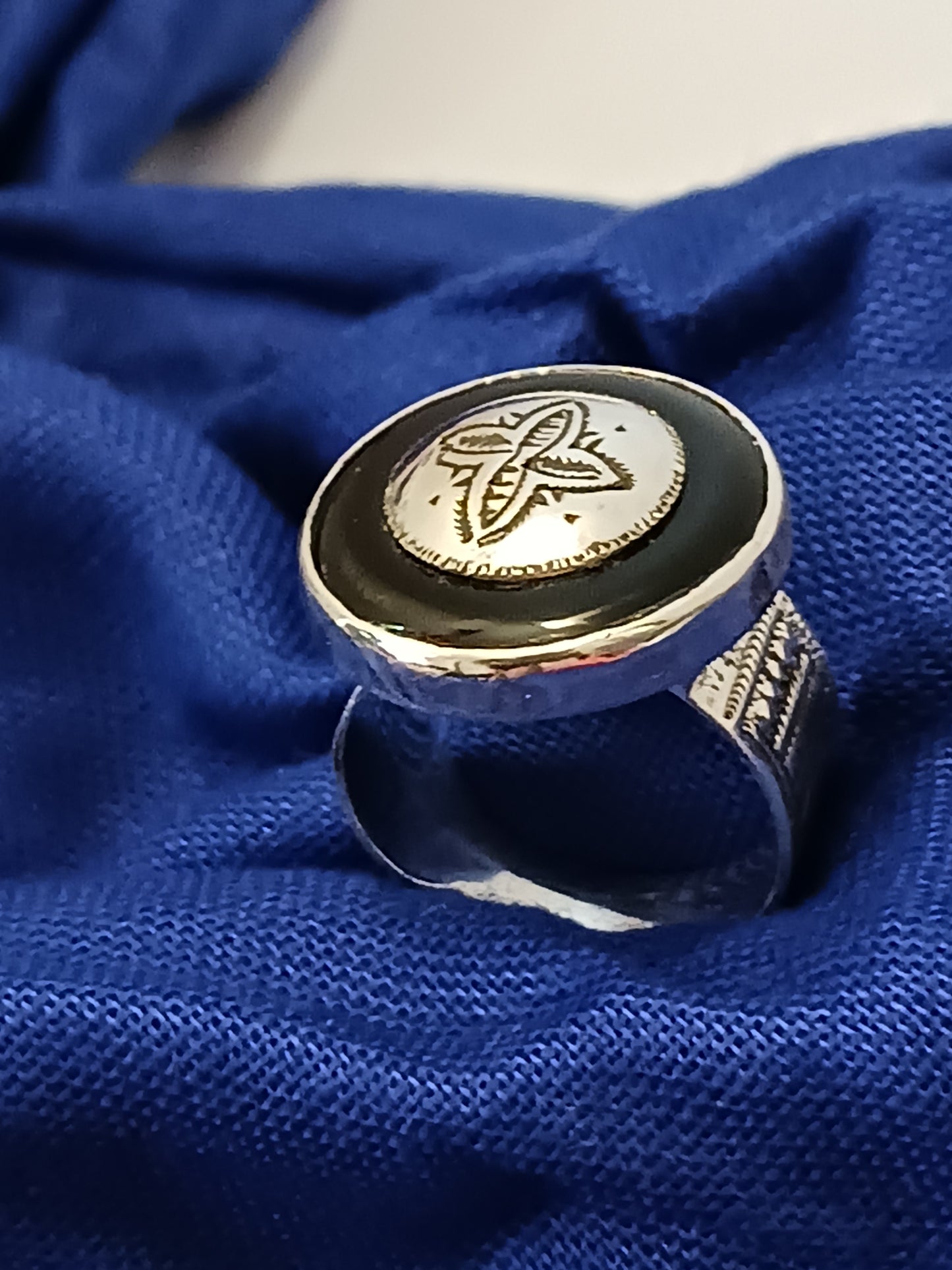 Bague touareg en argent massif