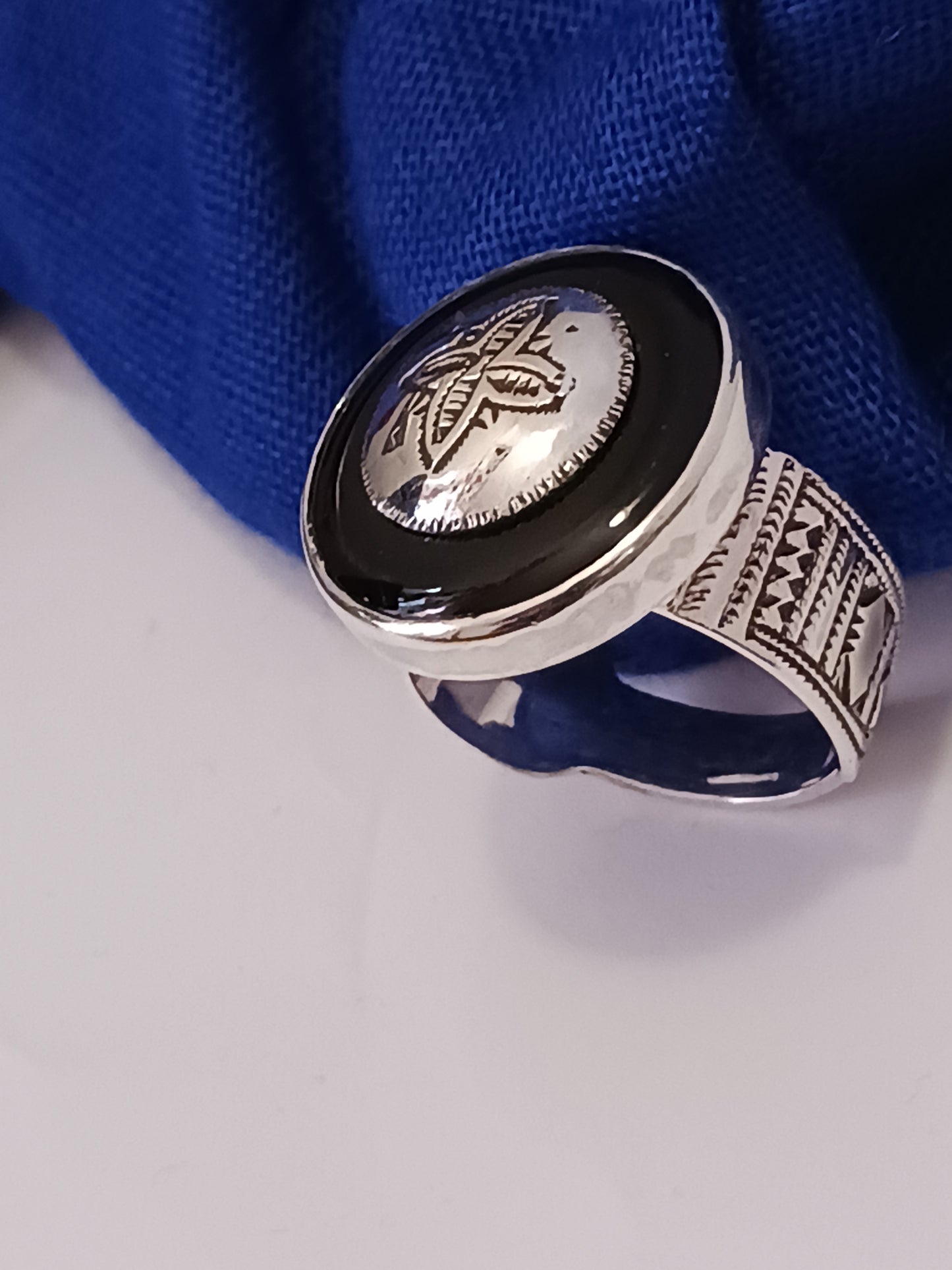 Bague touareg en argent massif