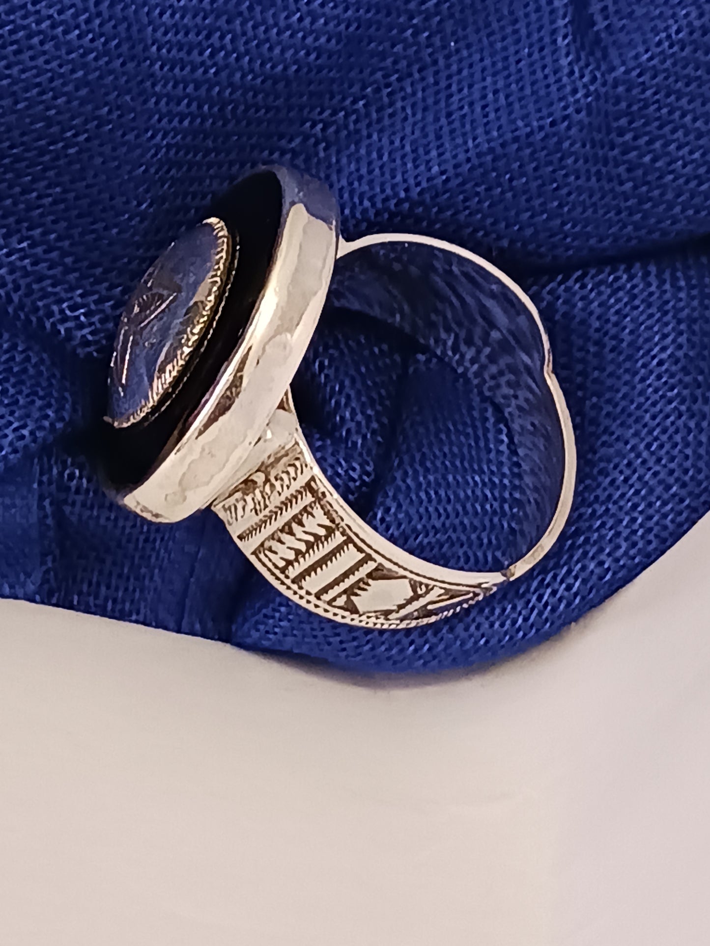 Bague touareg en argent massif