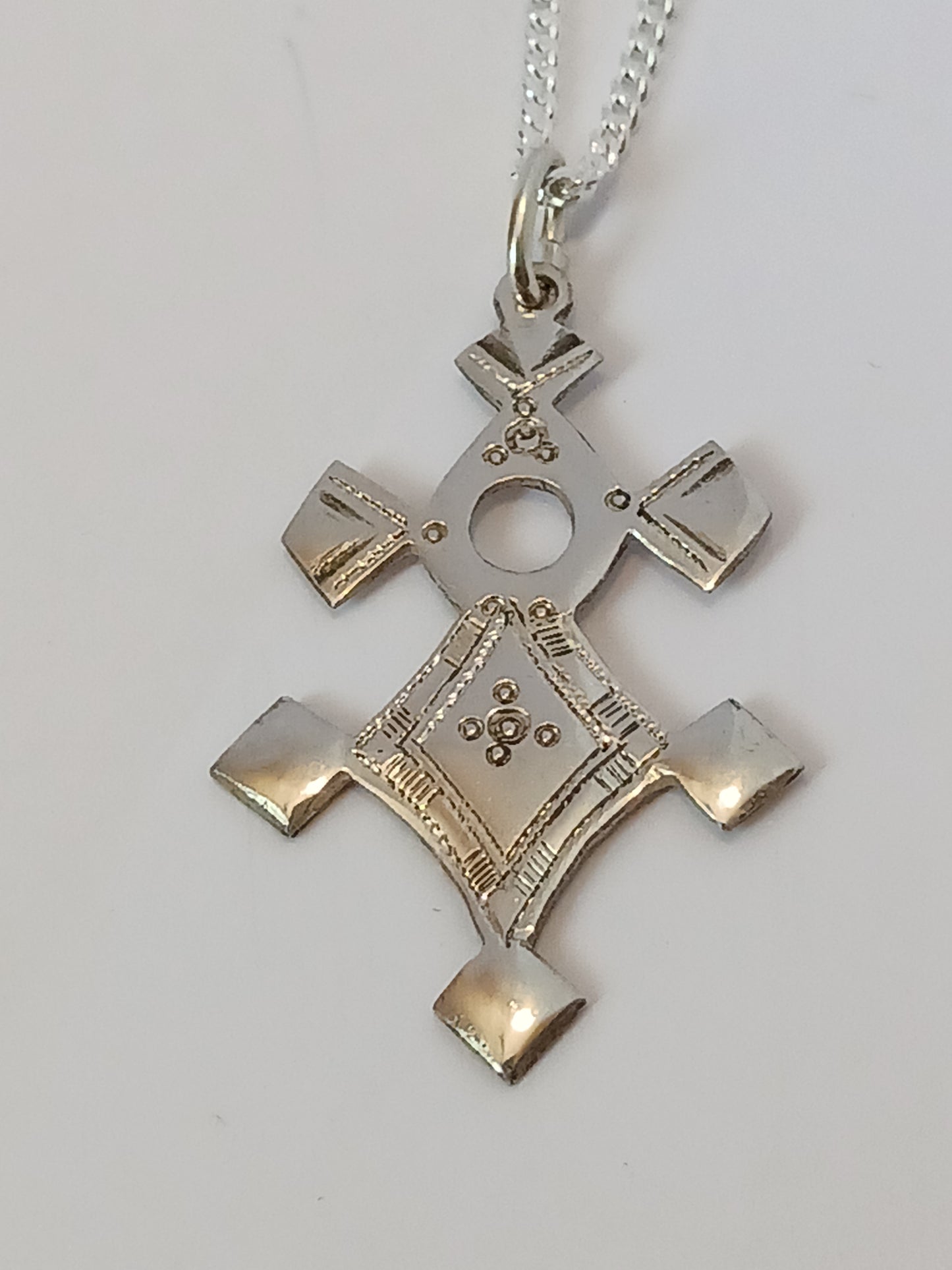Collier Croix touareg en argent massif