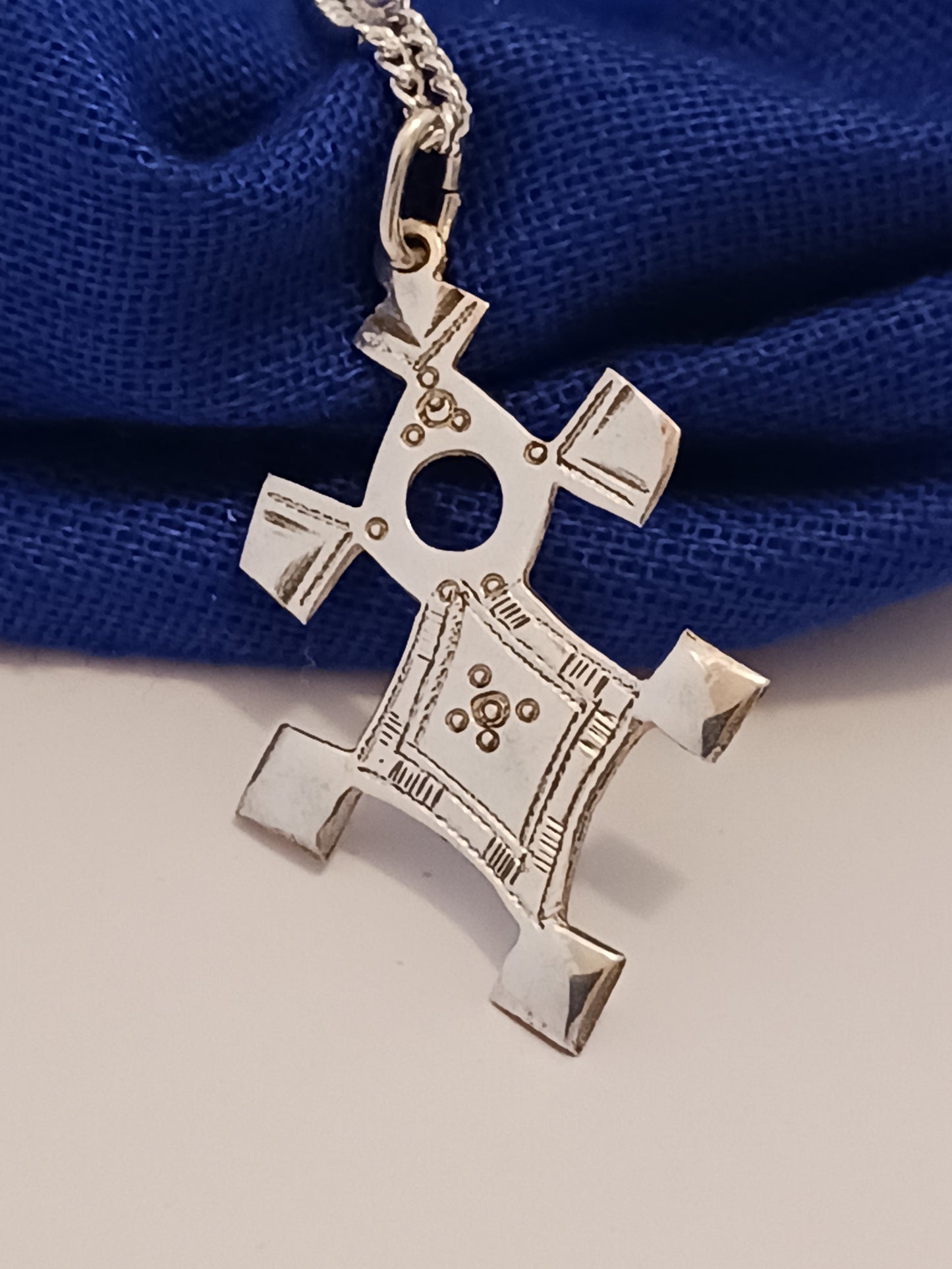 Collier Croix touareg en argent massif