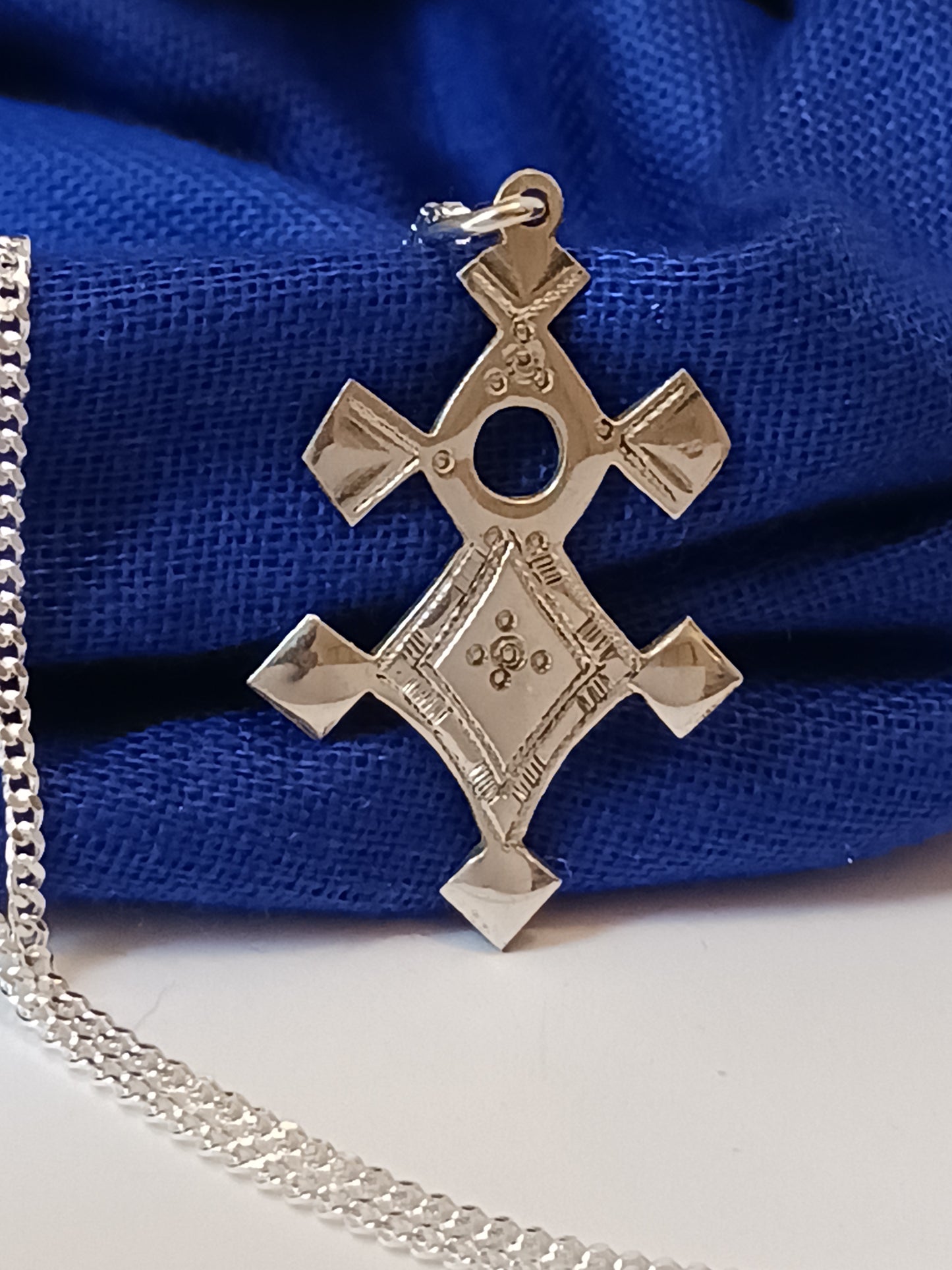 Collier Croix touareg en argent massif