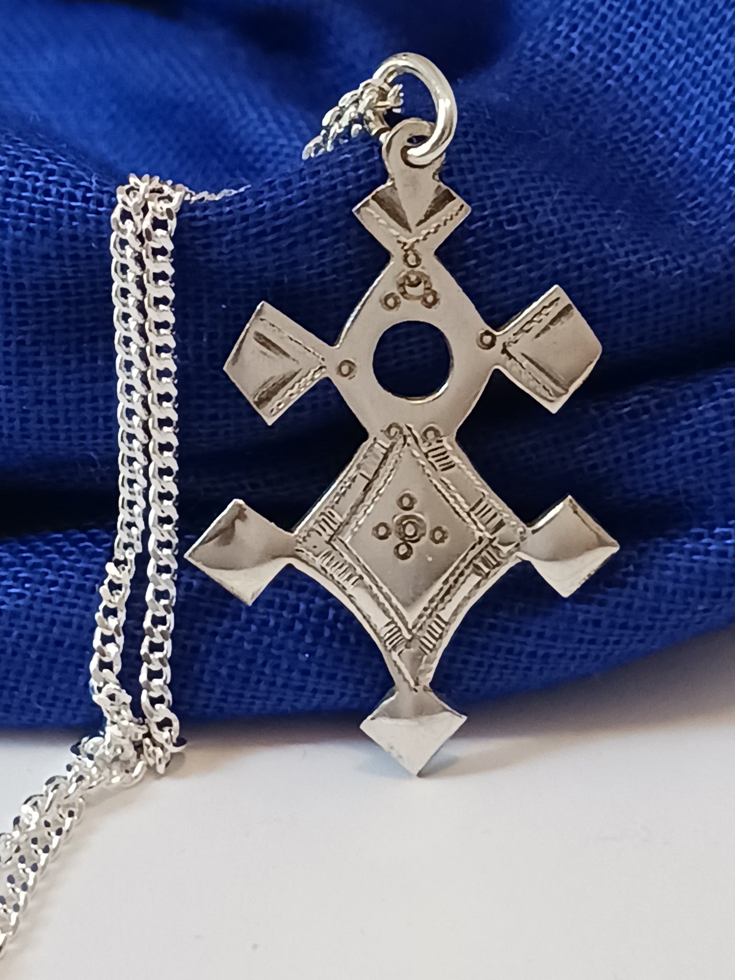 Collier Croix touareg en argent massif