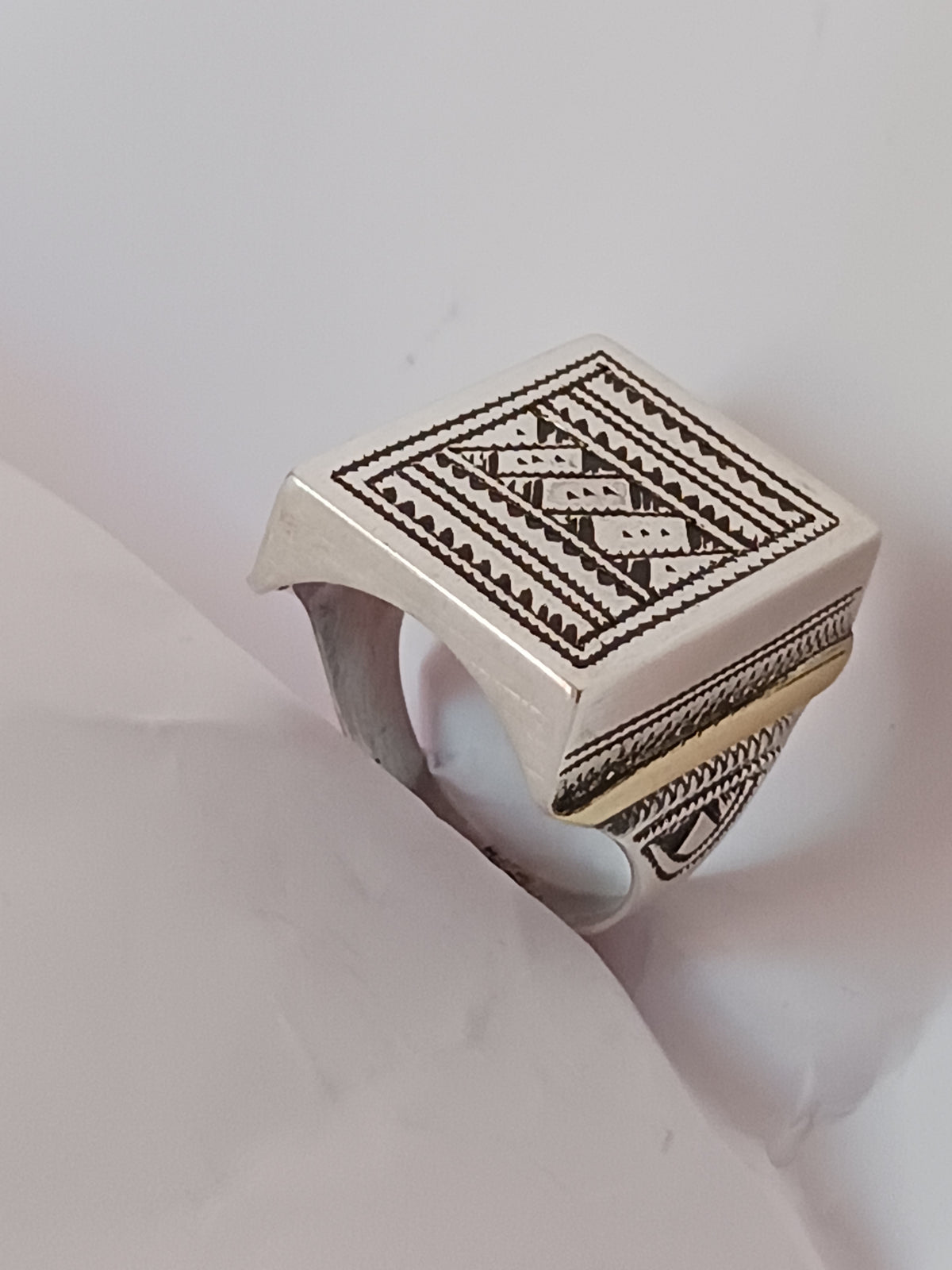 Bague touareg en argent massif