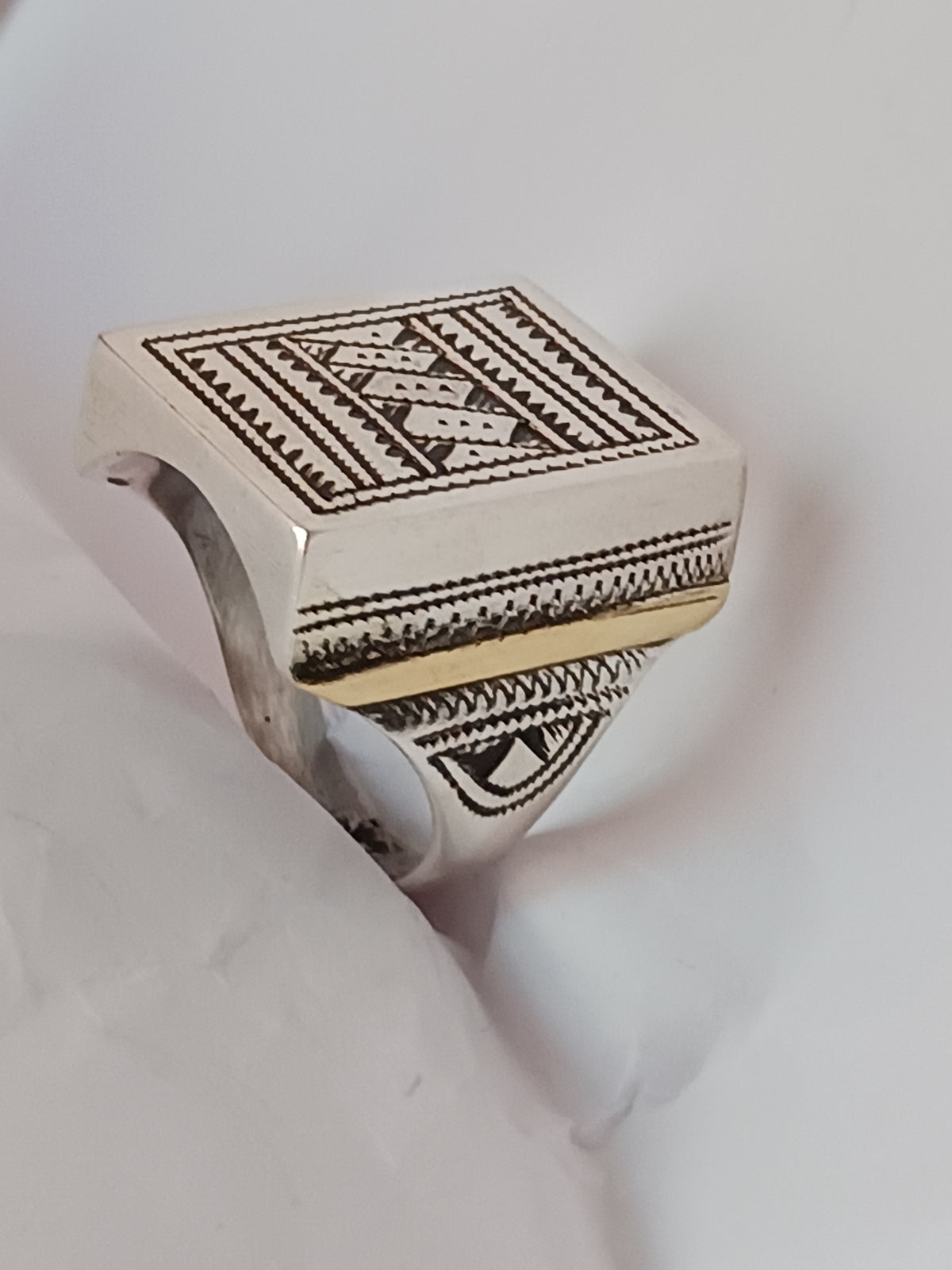 Bague touareg en argent massif