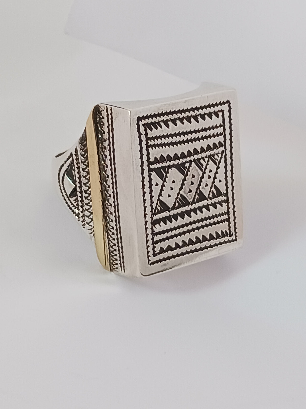Bague touareg en argent massif
