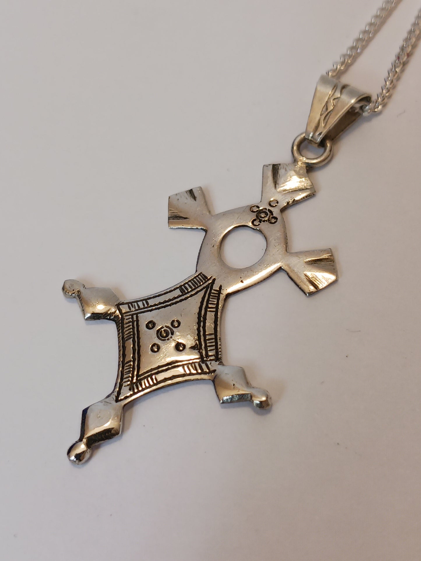 Collier Croix touareg en argent massif