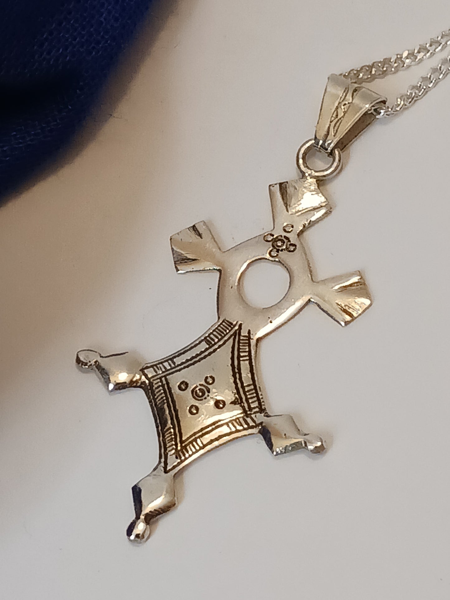 Collier Croix touareg en argent massif