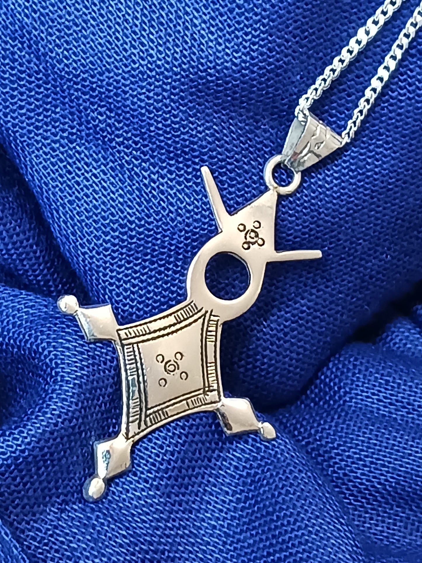 Collier Croix touareg en argent massif