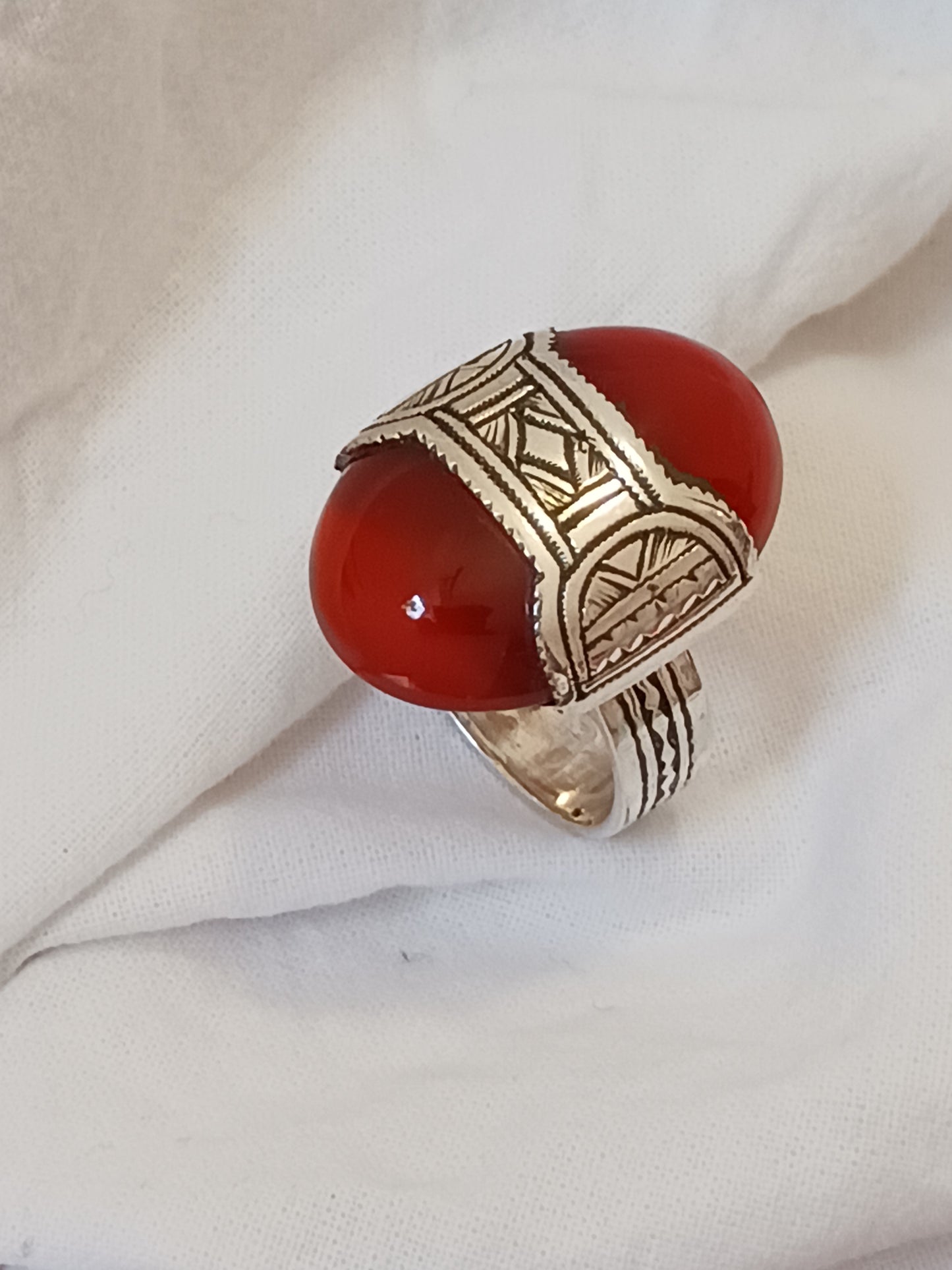 Bague touareg en argent massif