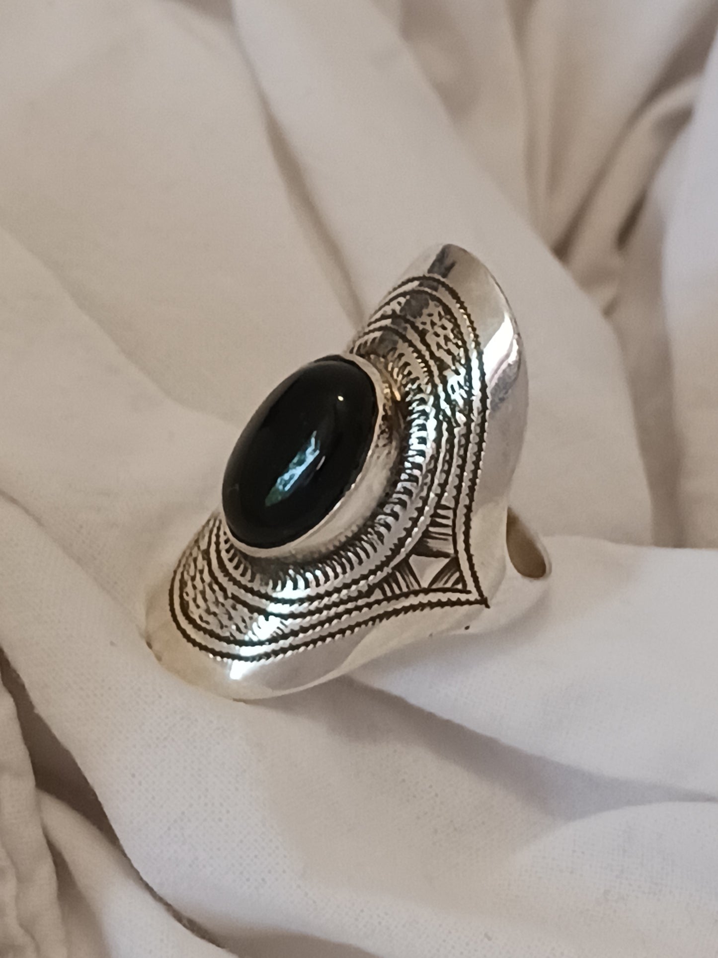 Bague touareg en argent massif