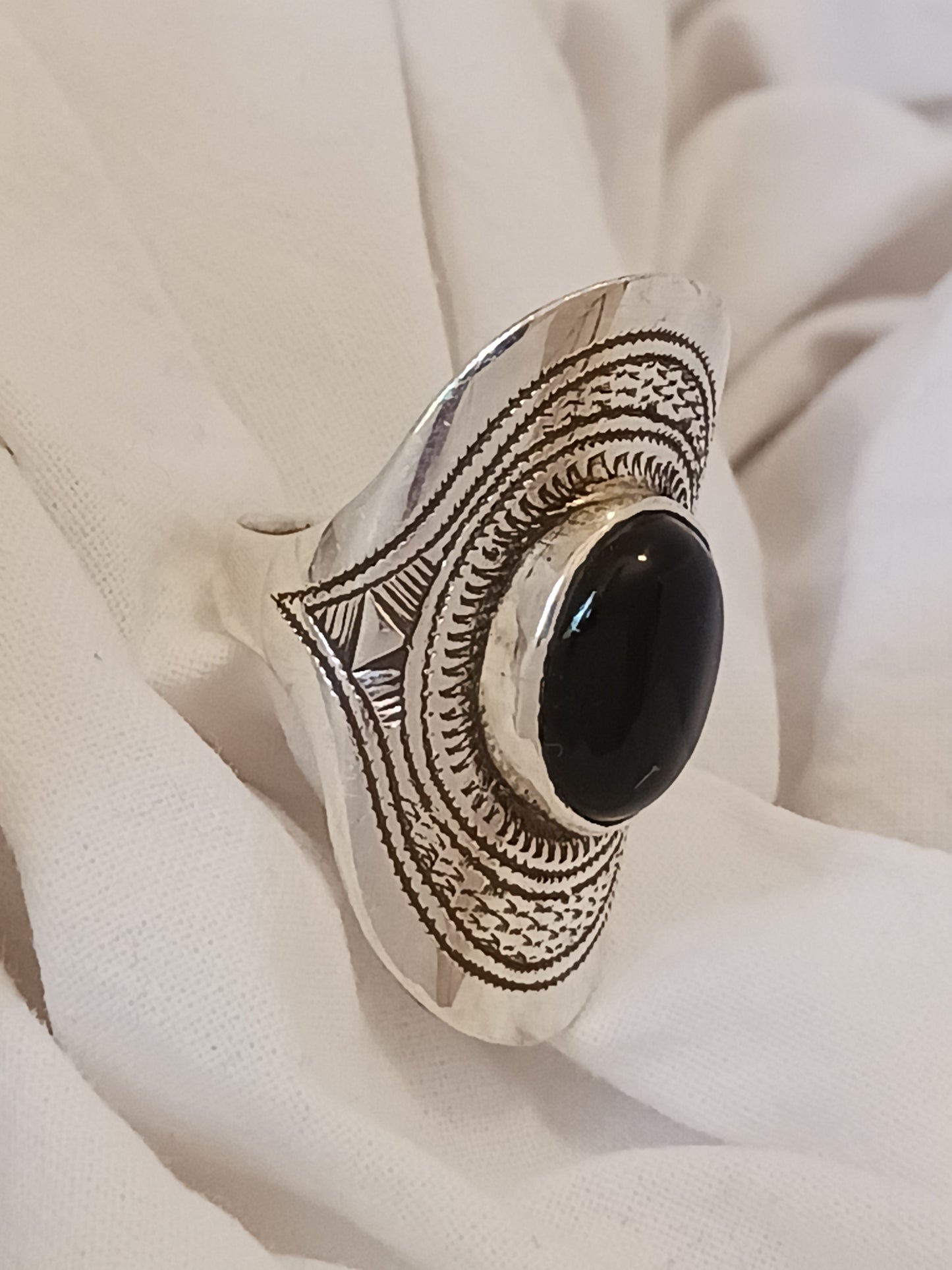 Bague touareg en argent massif