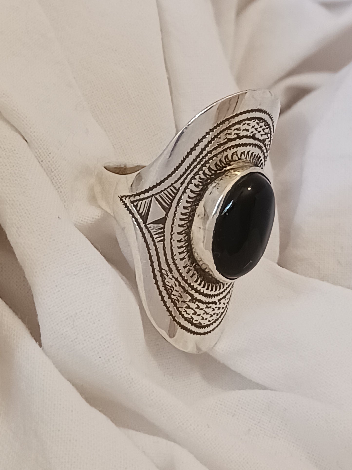Bague touareg en argent massif