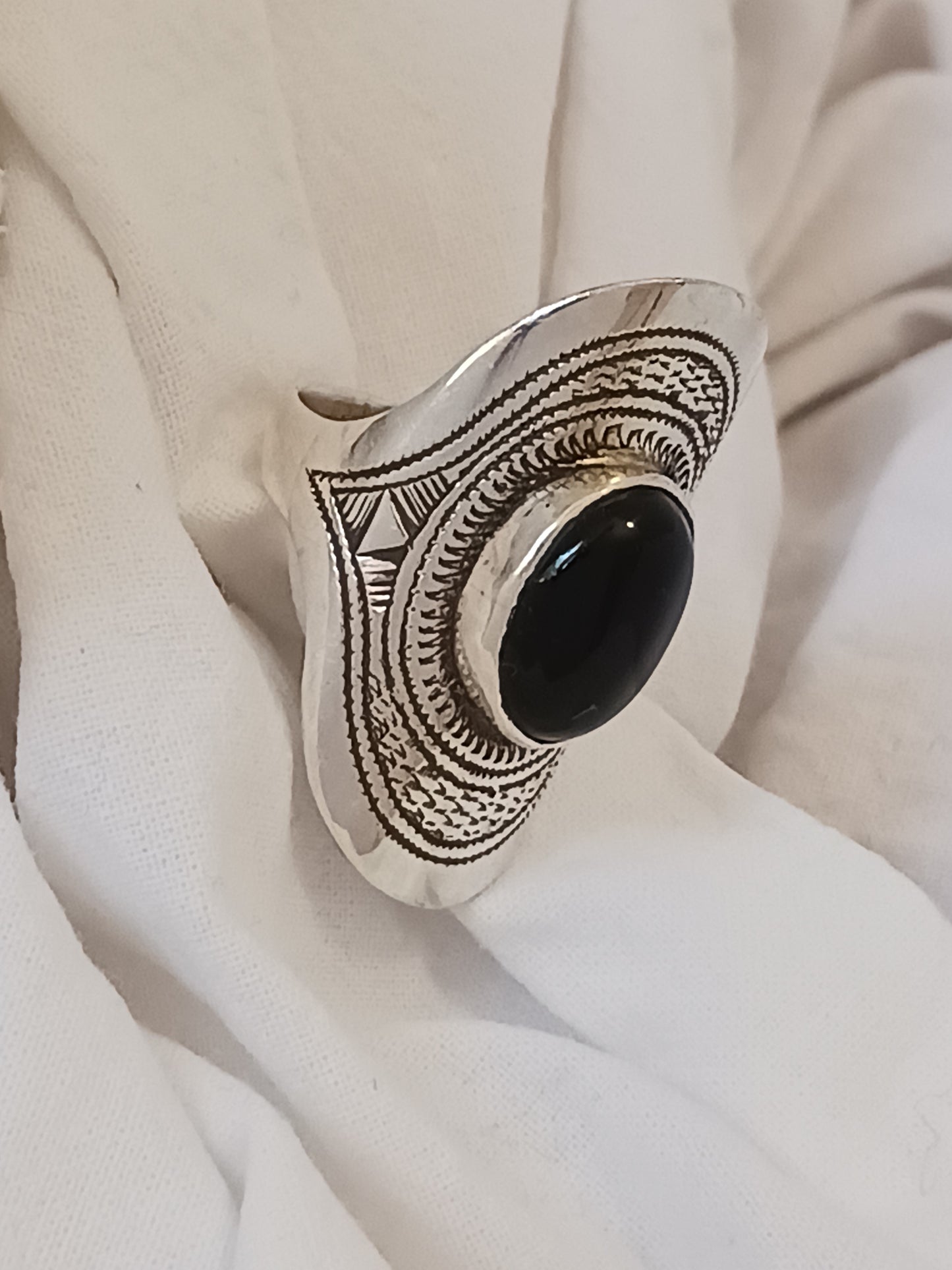 Bague touareg en argent massif