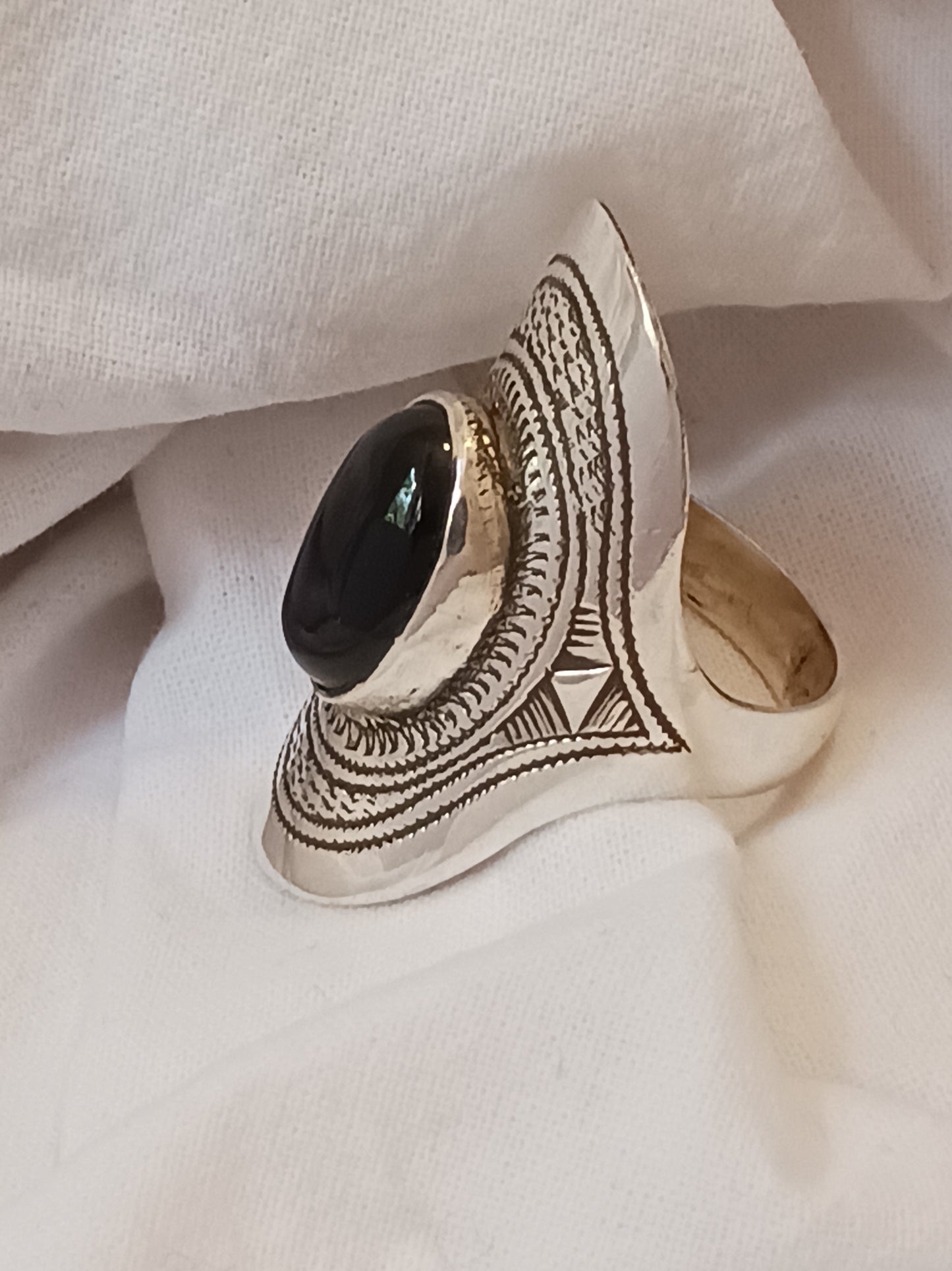 Bague touareg en argent massif