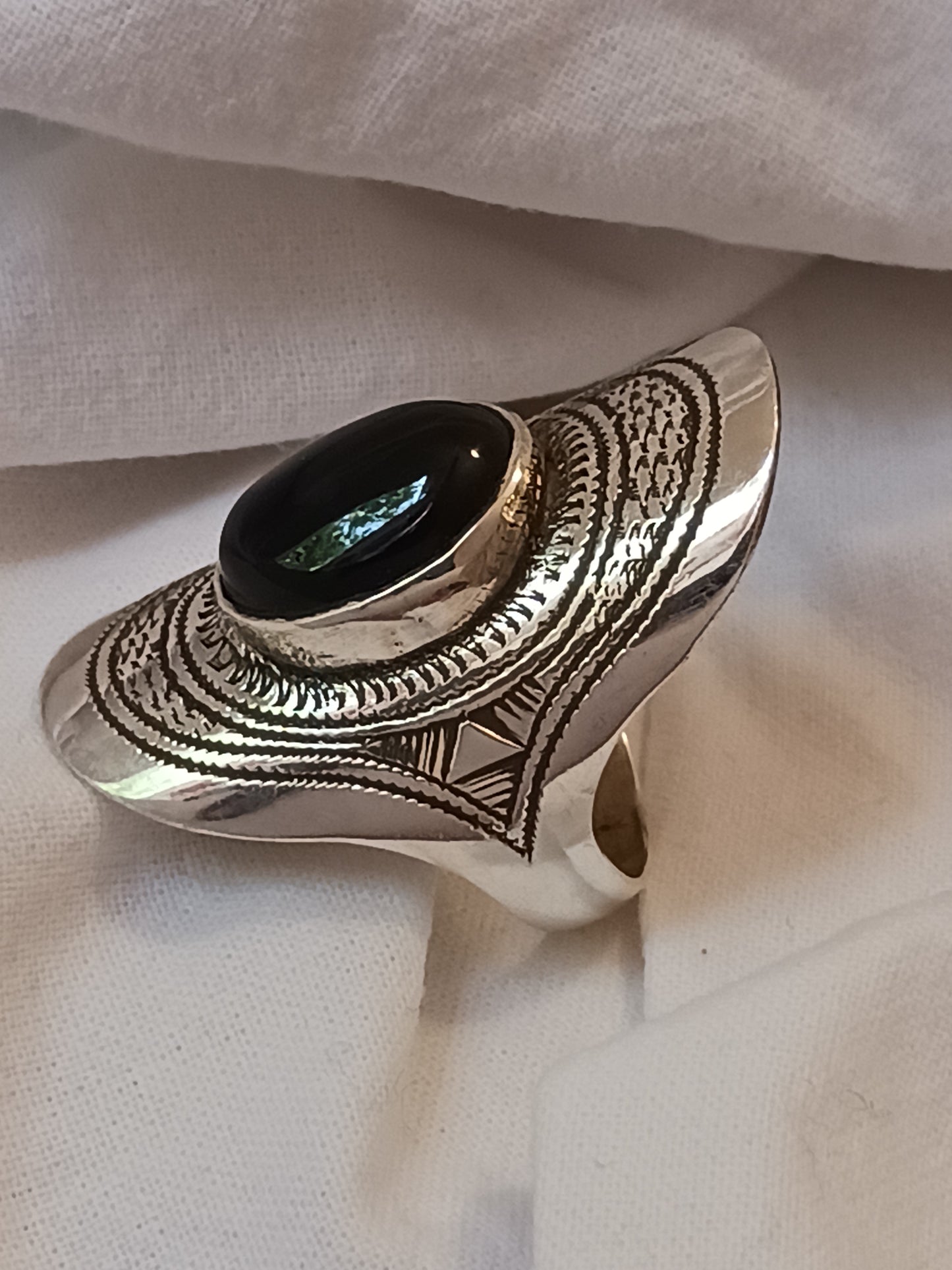 Bague touareg en argent massif